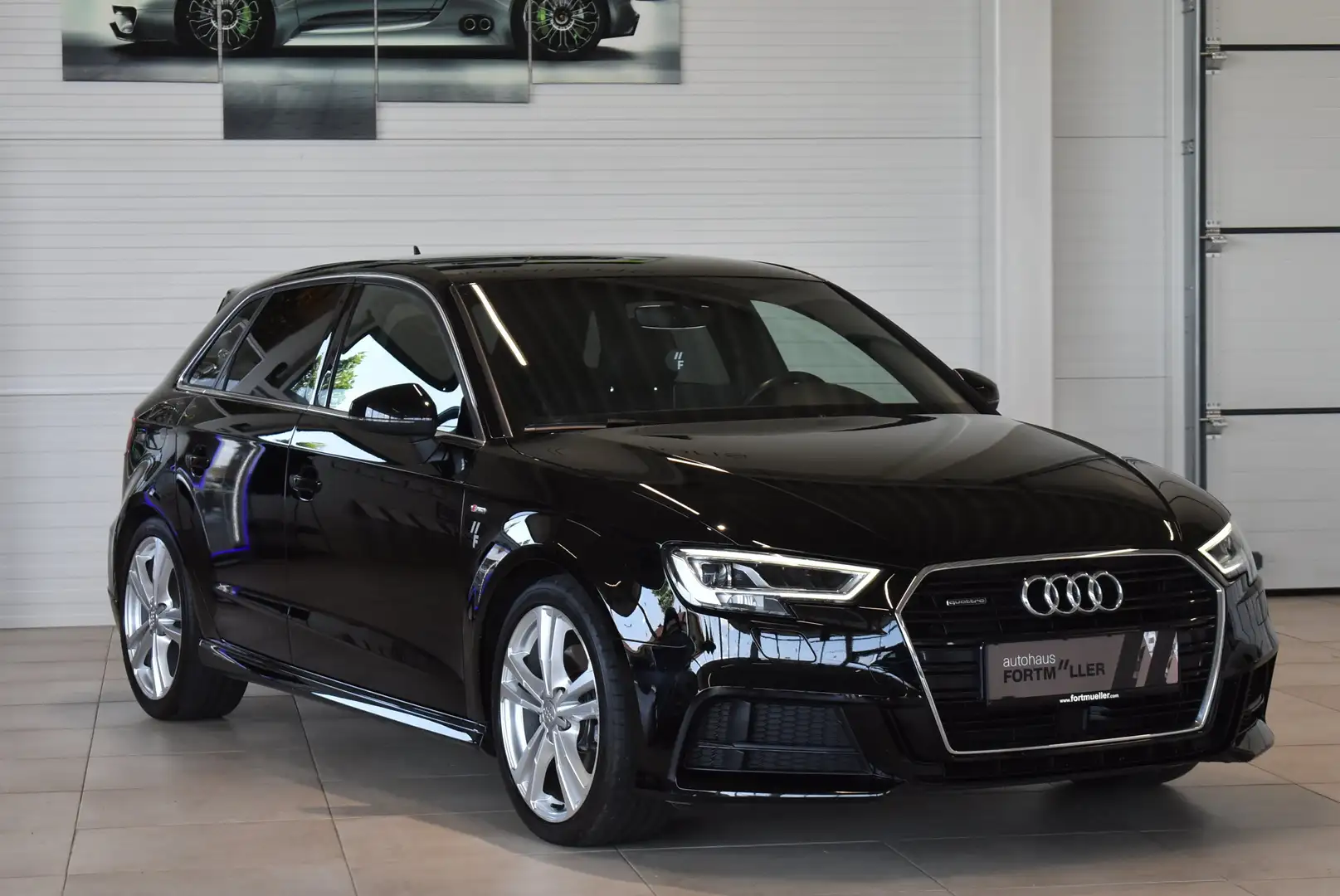 Audi A3 2.0 TDI S-tronic quattro //S line +//Stdhzg Zwart - 1
