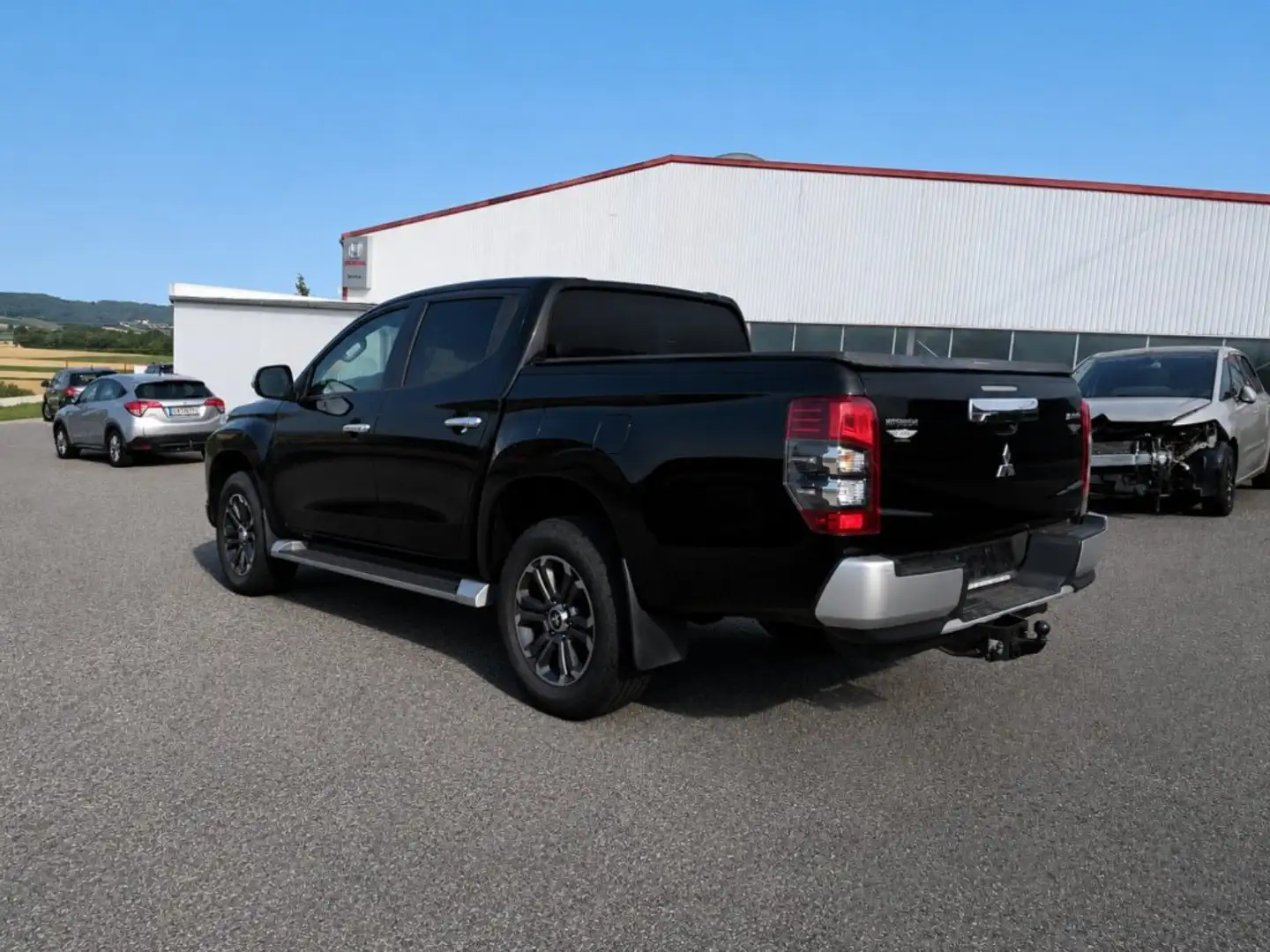Mitsubishi L200 Intense Plus Allrad Doppelkabine Schwarz - 2