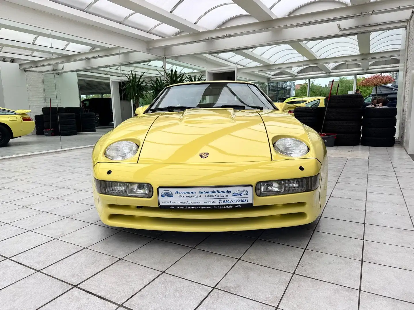 Porsche 928 S4 Strosek H-Kennzeichen Sarı - 2