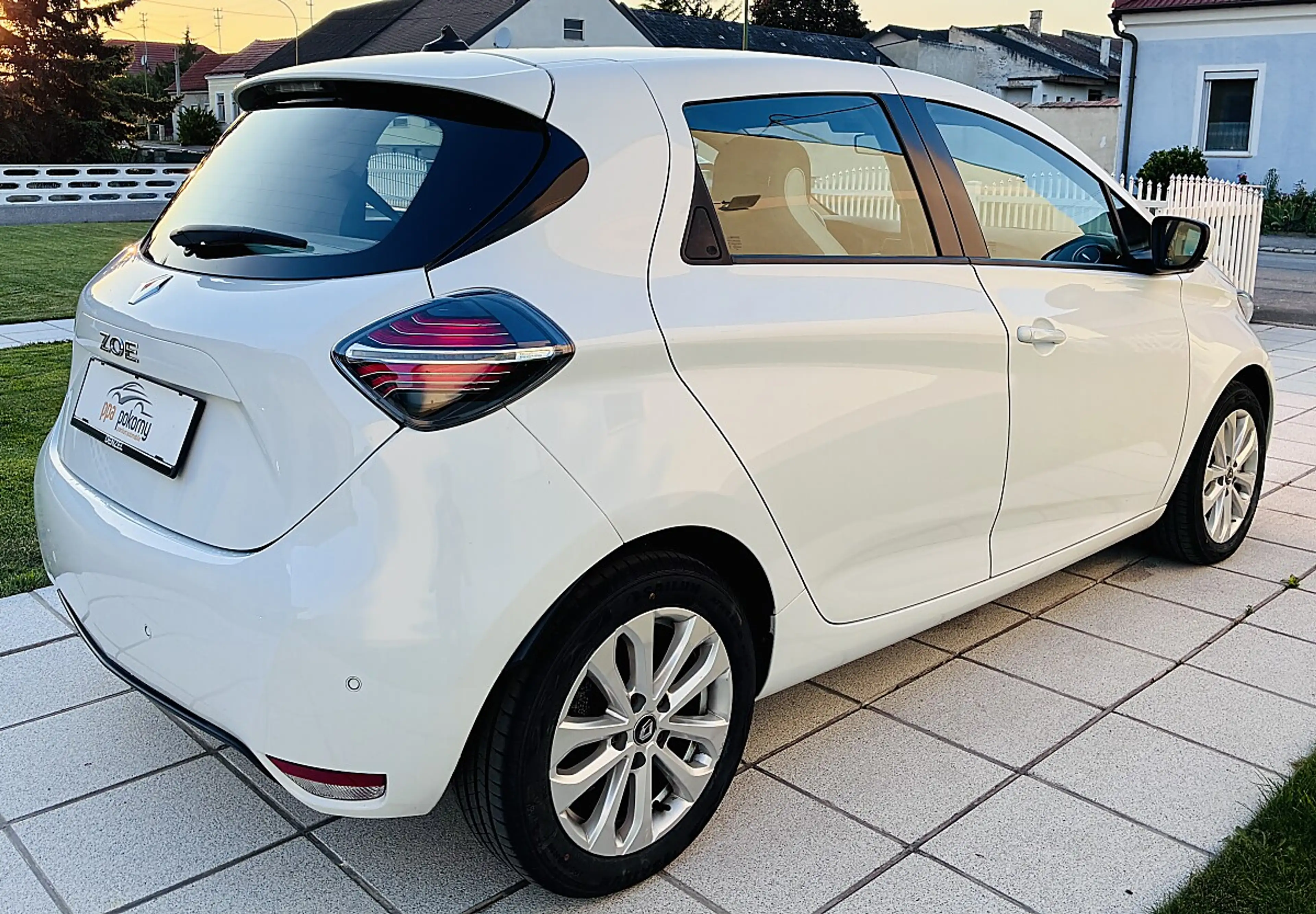 Renault ZOE Zoe R110 Zen R110/Z.E. 50 (Kauf-Batterie) - Top... — photo 5