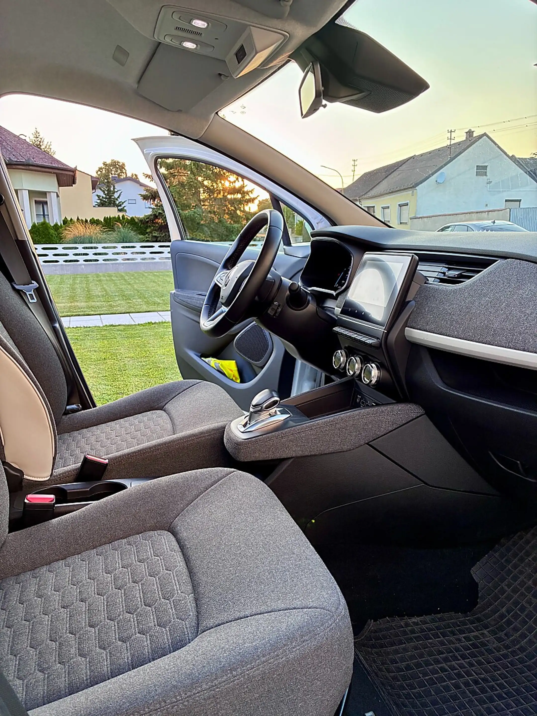 Renault ZOE Zoe R110 Zen R110/Z.E. 50 (Kauf-Batterie) - Top... — photo 3