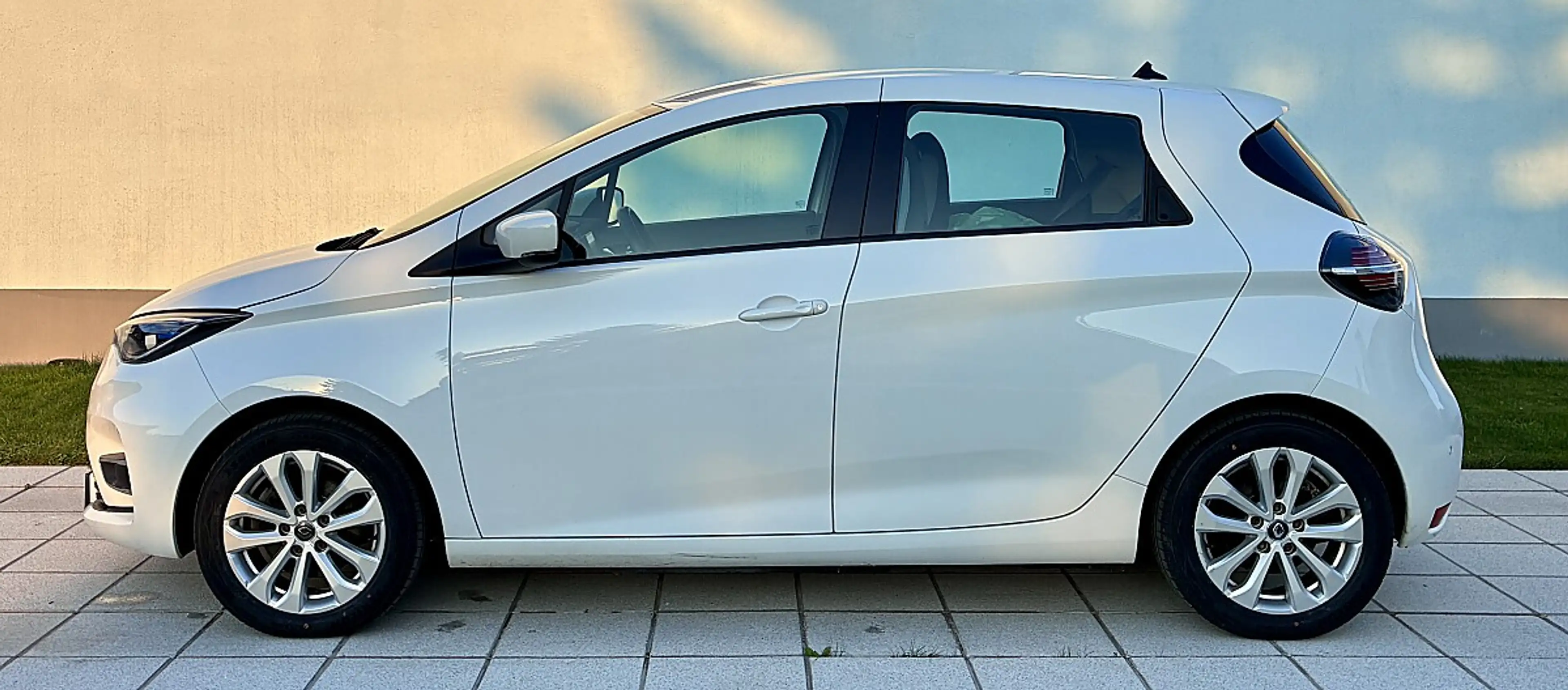 Renault ZOE Zoe R110 Zen R110/Z.E. 50 (Kauf-Batterie) - Top... — photo 12