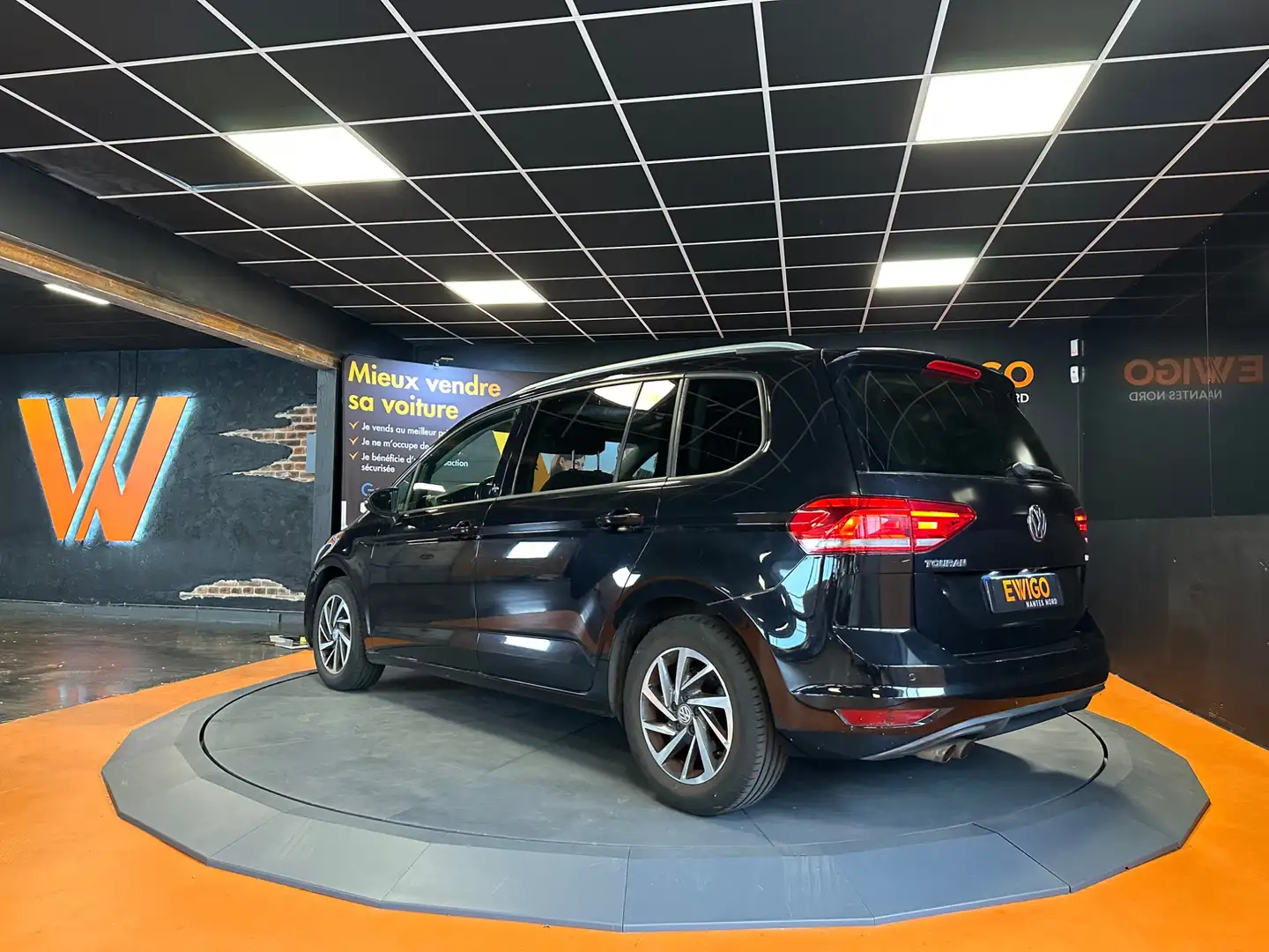 Volkswagen Touran 1.4 TSI 150 CH SOUND // TOIT OUVRANT // 3E MAIN // - 2