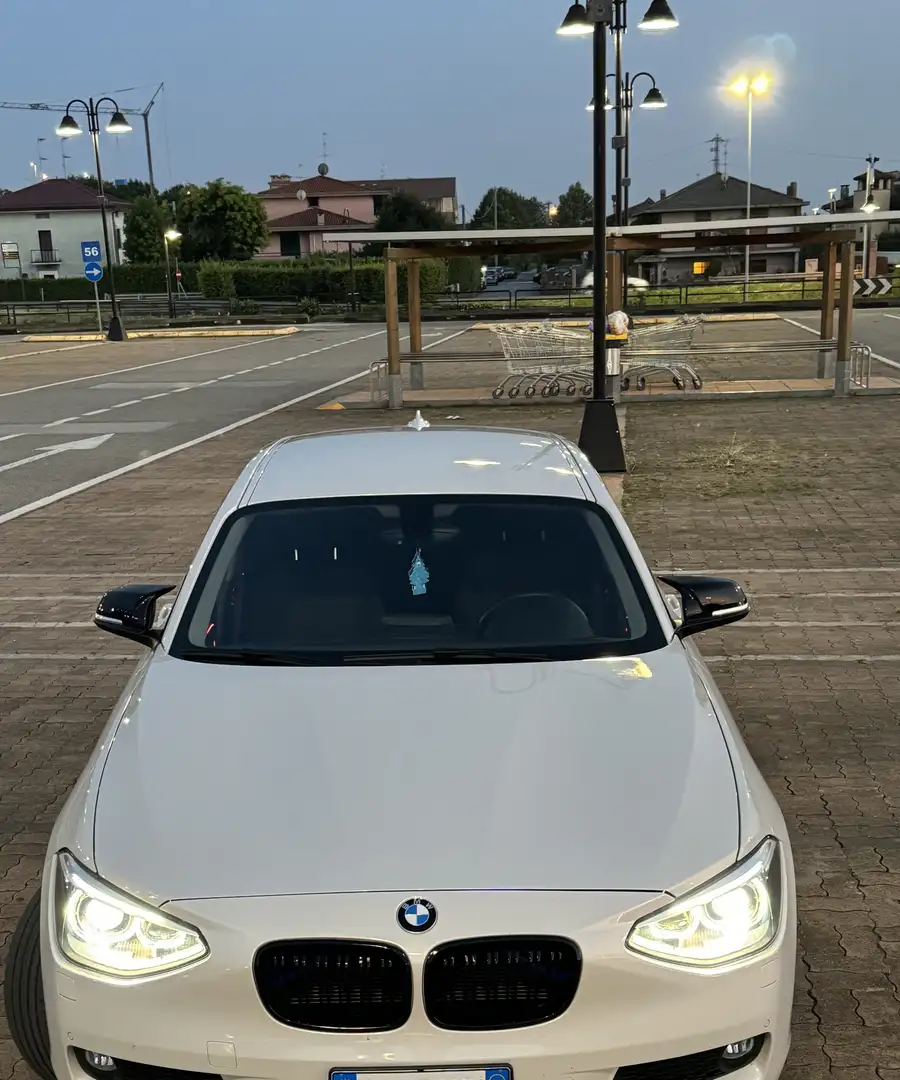 BMW 114 114i 5p Urban - 2