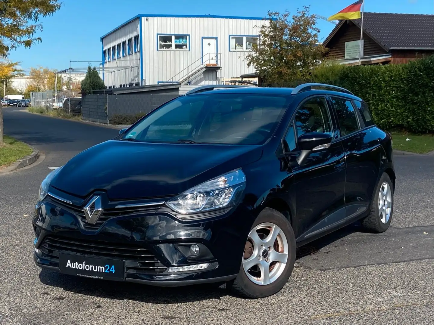 Renault Clio IV Grandtour Business Edition*Navi*Klima* Schwarz - 1