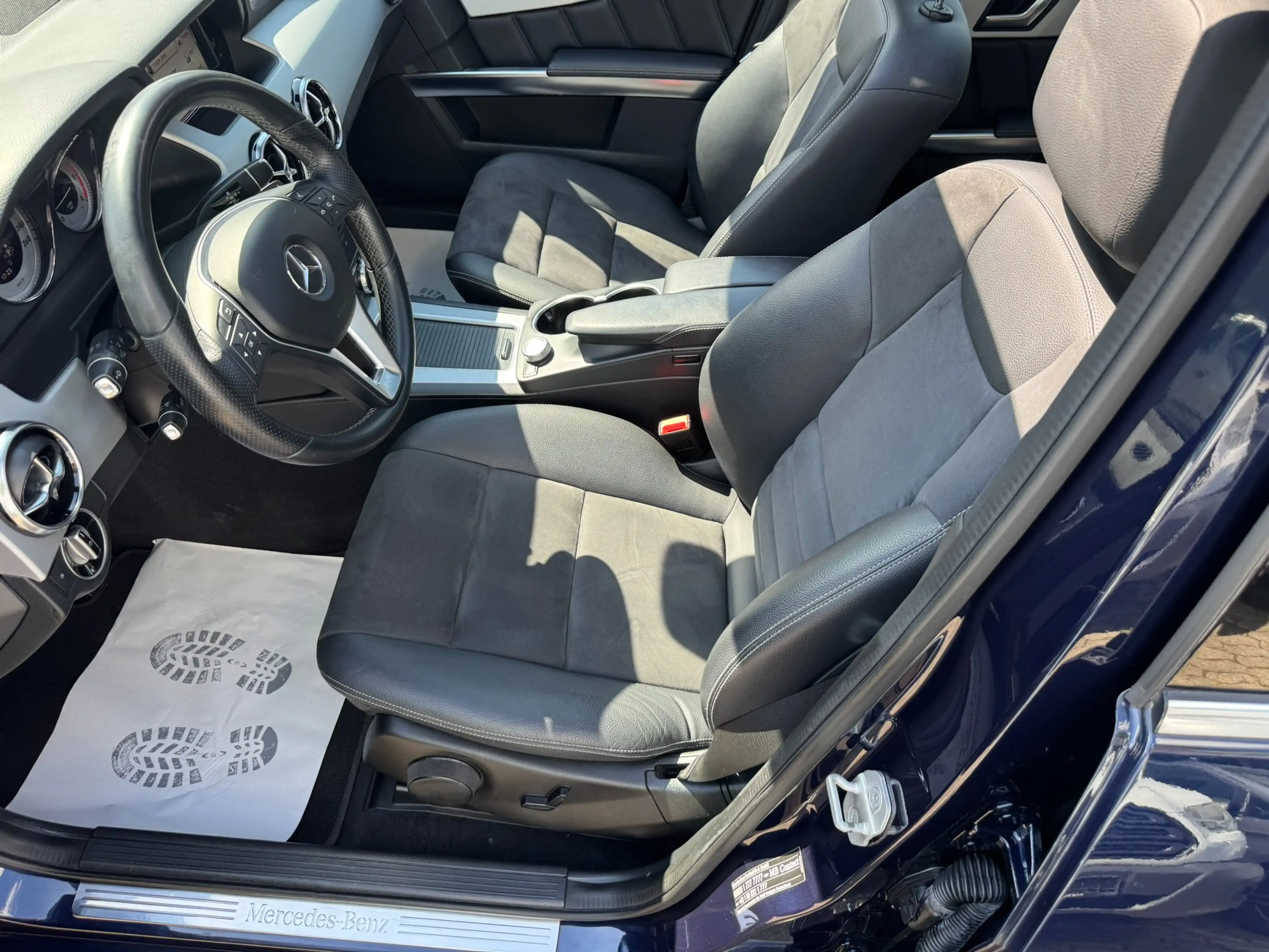 Mercedes-Benz GLK 220 GLK 220 CDI BlueEfficiency 4Matic/Pano/Xenon/AHK — photo 15