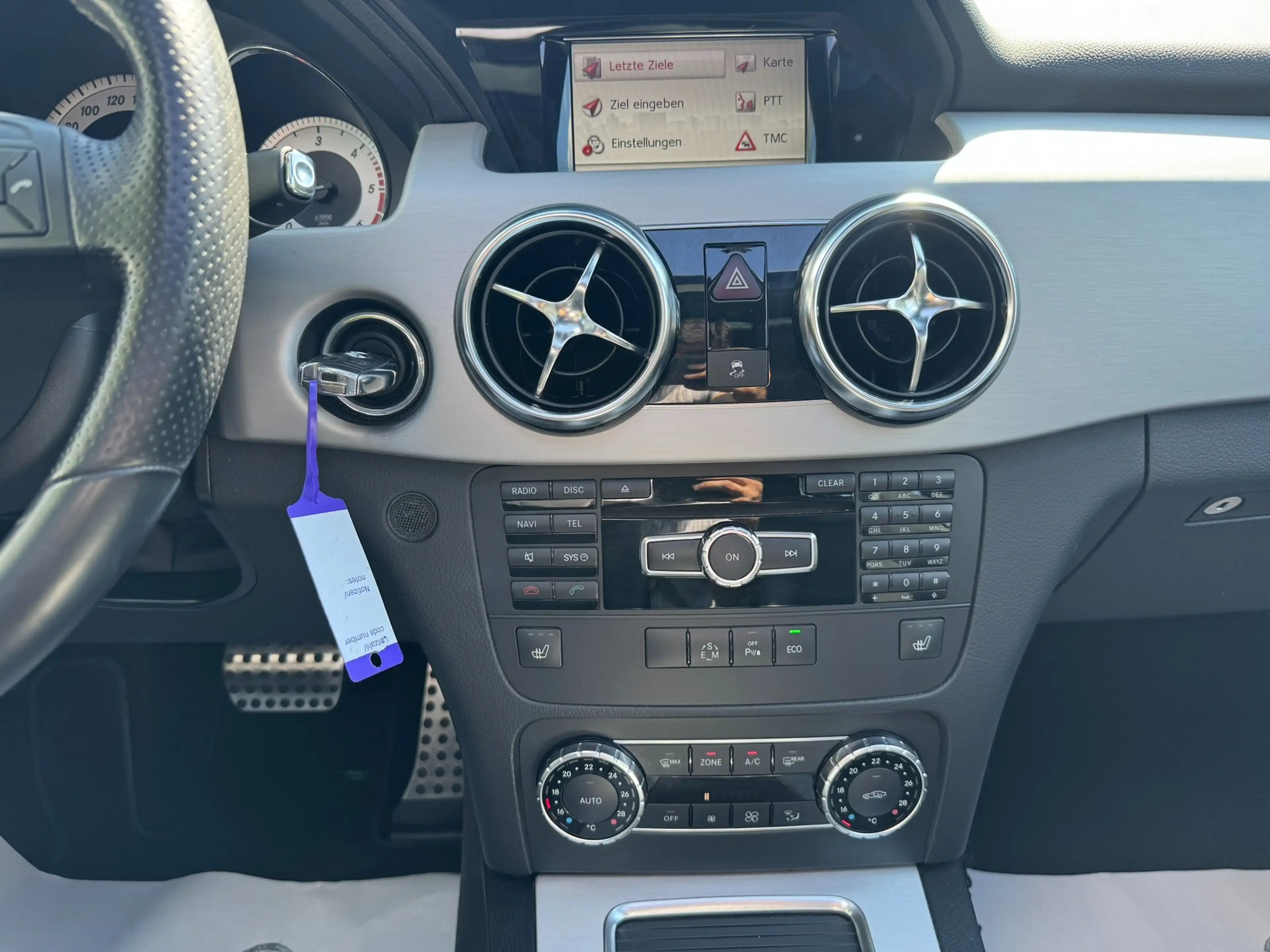 Mercedes-Benz GLK 220 GLK 220 CDI BlueEfficiency 4Matic/Pano/Xenon/AHK — photo 13