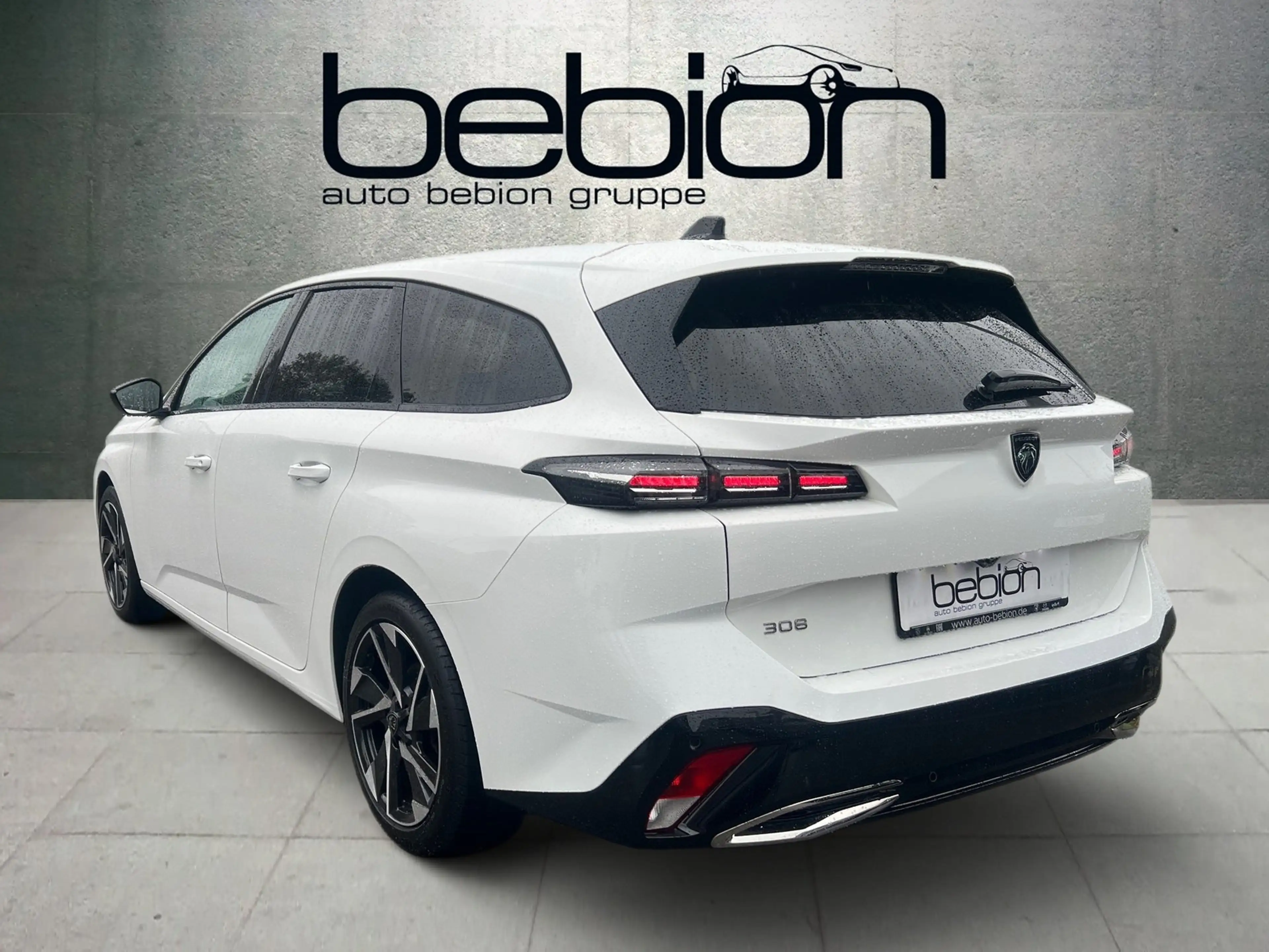 Peugeot 308 SW 1.5 BlueHDi 130 Allure Pack ACC Navi Kam — photo 11
