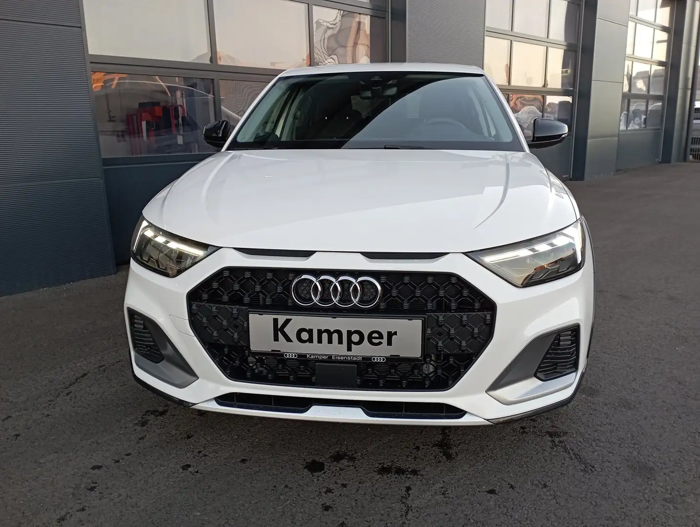 Audi A1 25 TFSI intense Weiß - 2