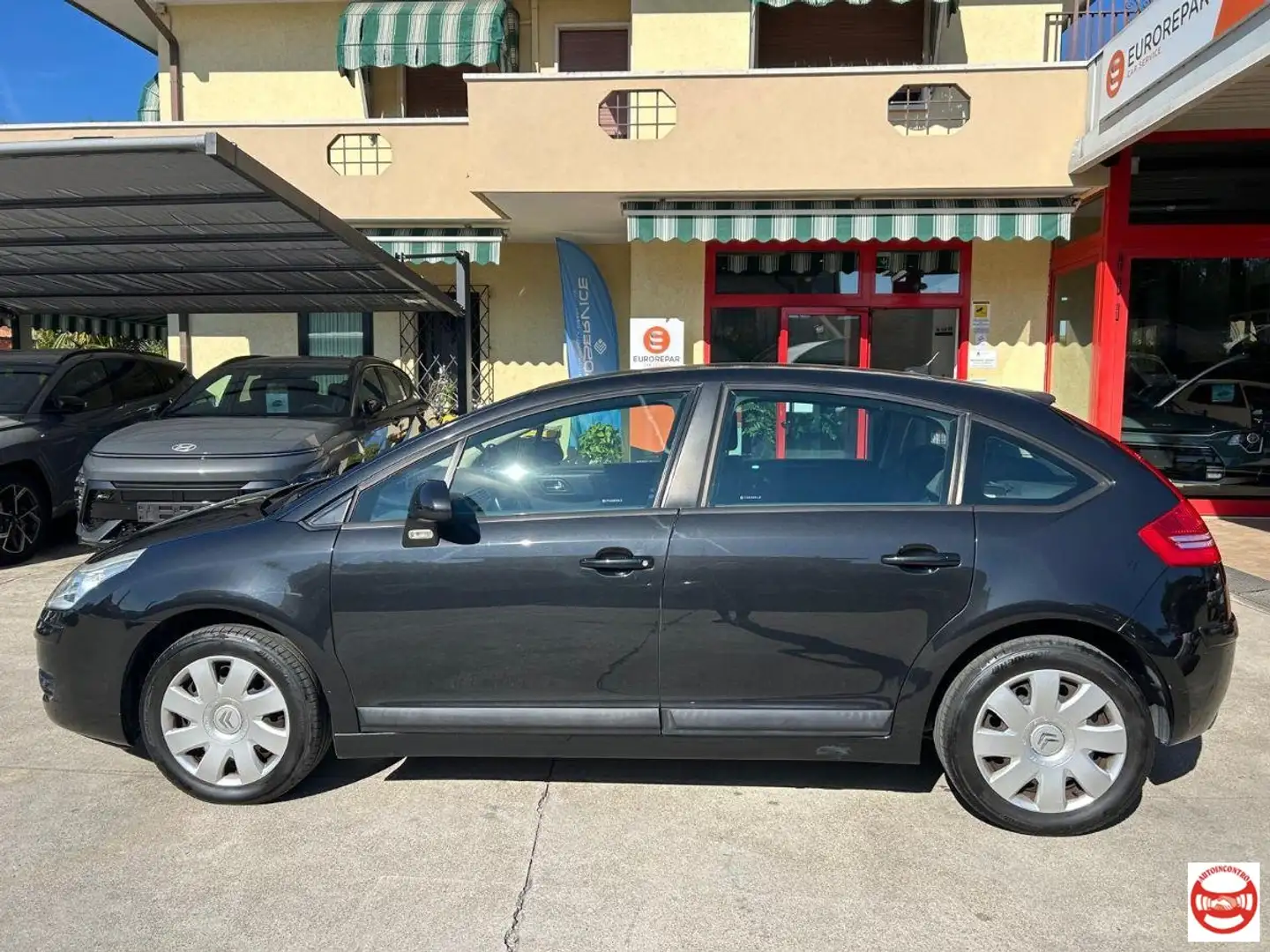 Citroen C4 1.6 16v Classique Schwarz - 2