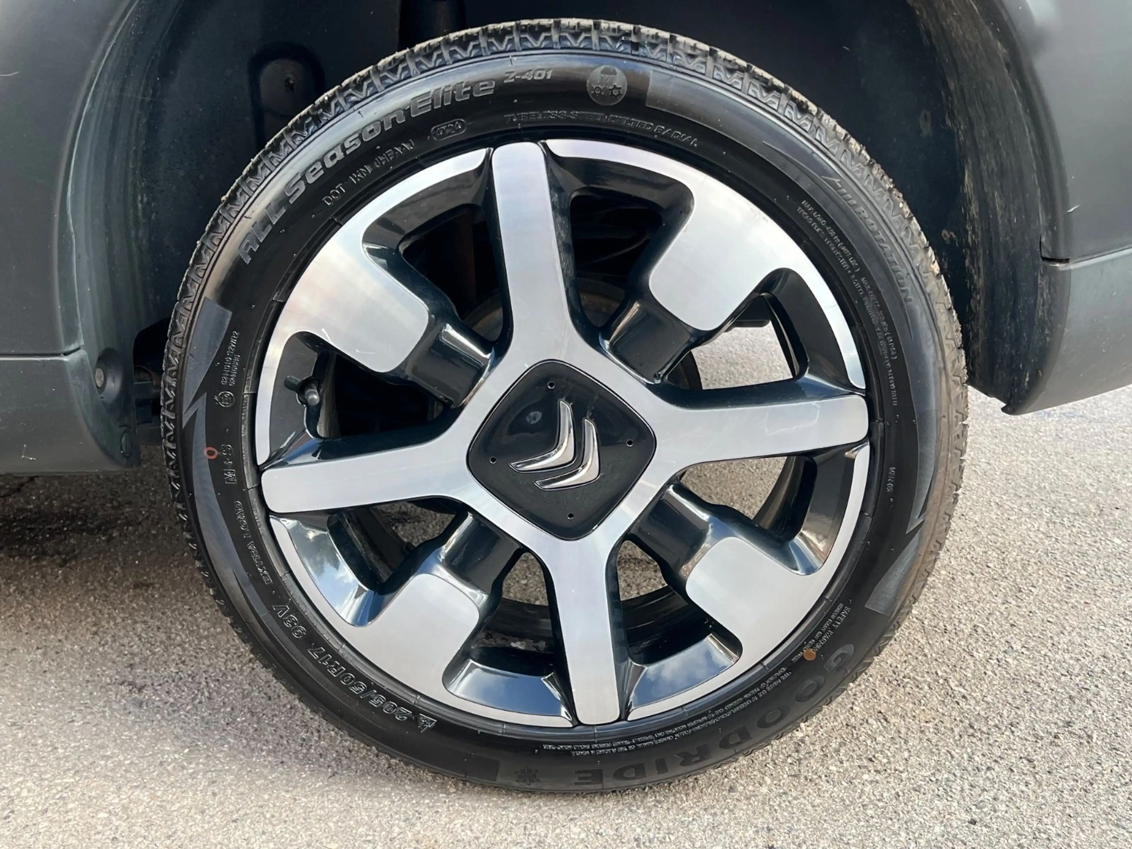 Citroen C4 Cactus Shine*TÜV*INS* — photo 14