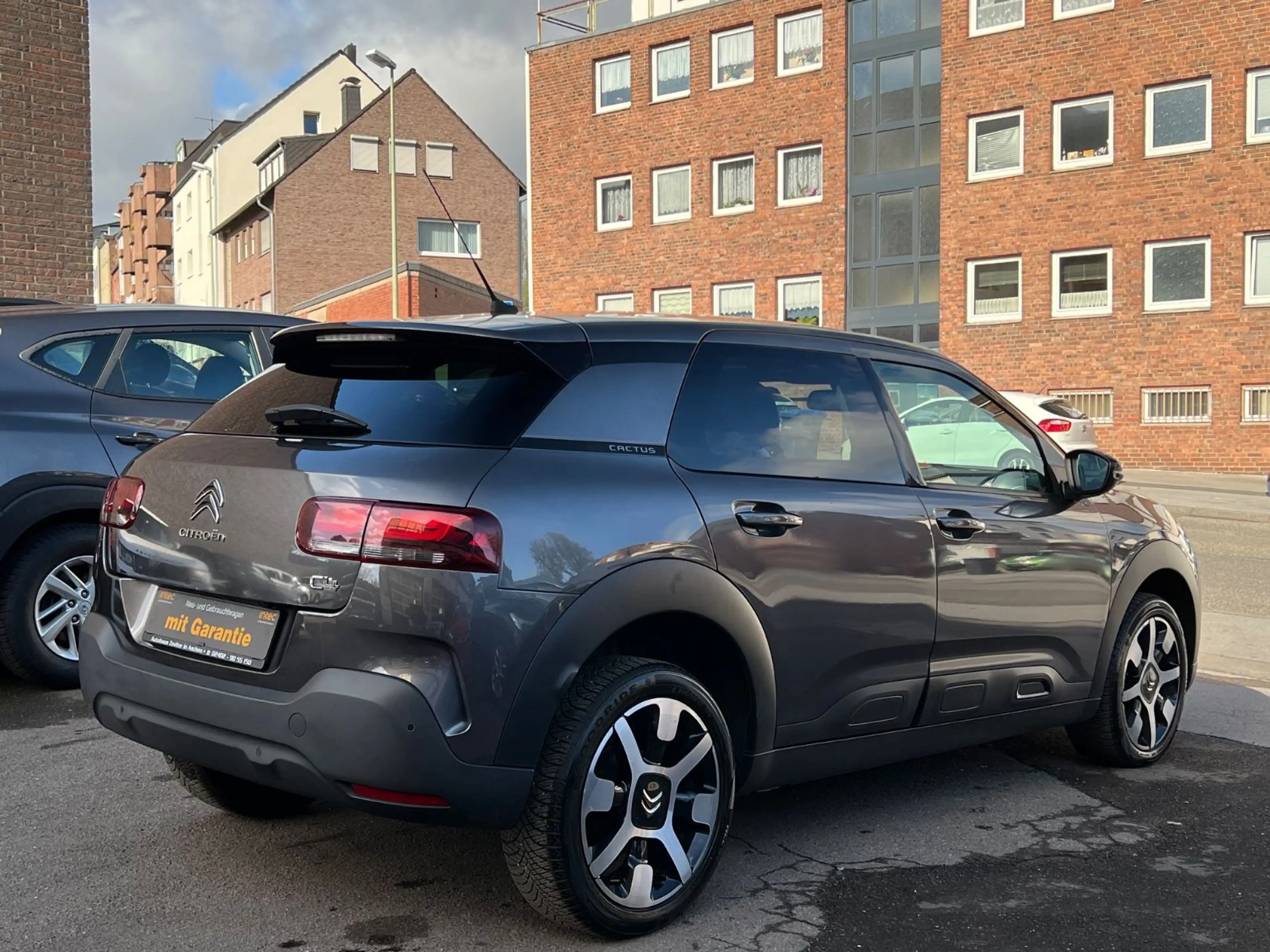 Citroen C4 Cactus Shine*TÜV*INS* — photo 7