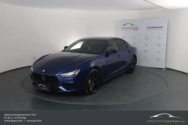 Maserati Ghibli GT Hybrid Assistenzpaket Nerissimopaket Vollaus...