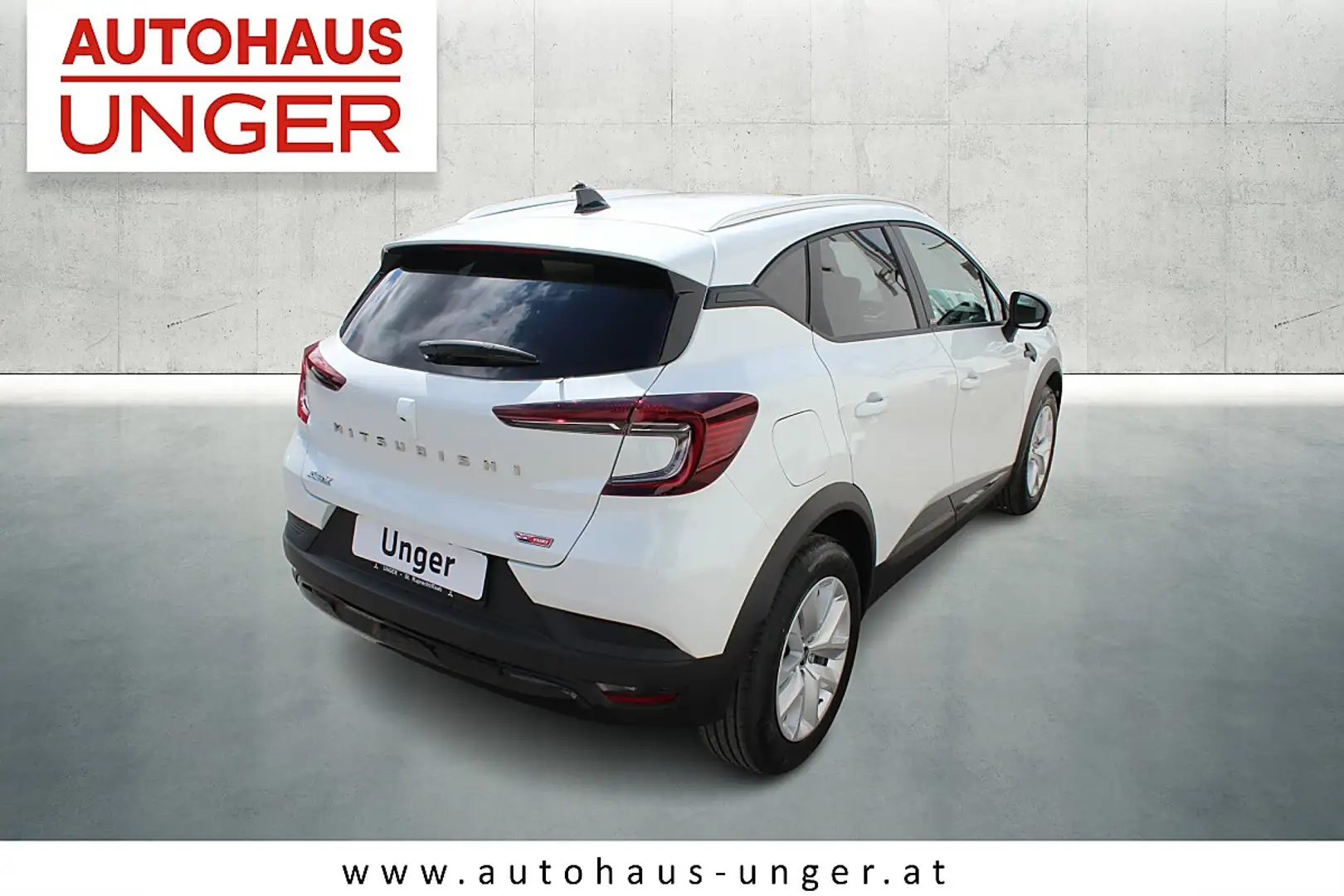 Mitsubishi ASX 1,0 MPI-T Invite Yuki Weiß - 2