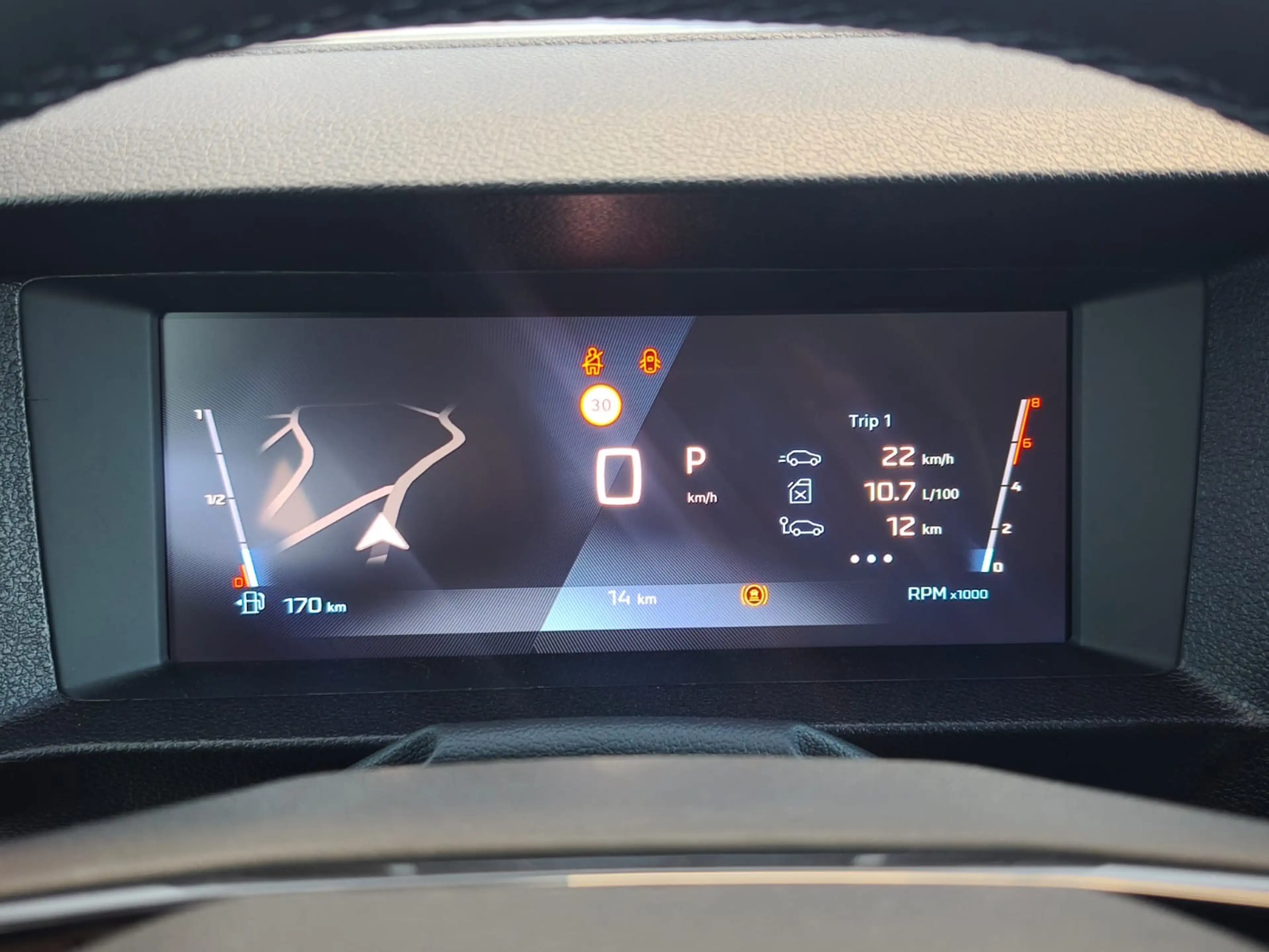 Peugeot Traveller Active L2 Diesel 180 EAT8 Sitzheizung,Anhängerkupp — photo 11