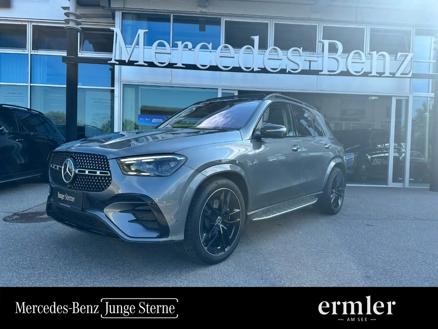 Mercedes-Benz GLE 300 d 4MATIC AMG Massage Panorama VOLL Gri - 1