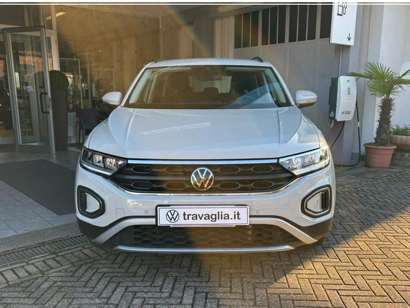 Volkswagen T-Roc T-Roc Restyling 1.0 tsi Life 110cv Gris - 2