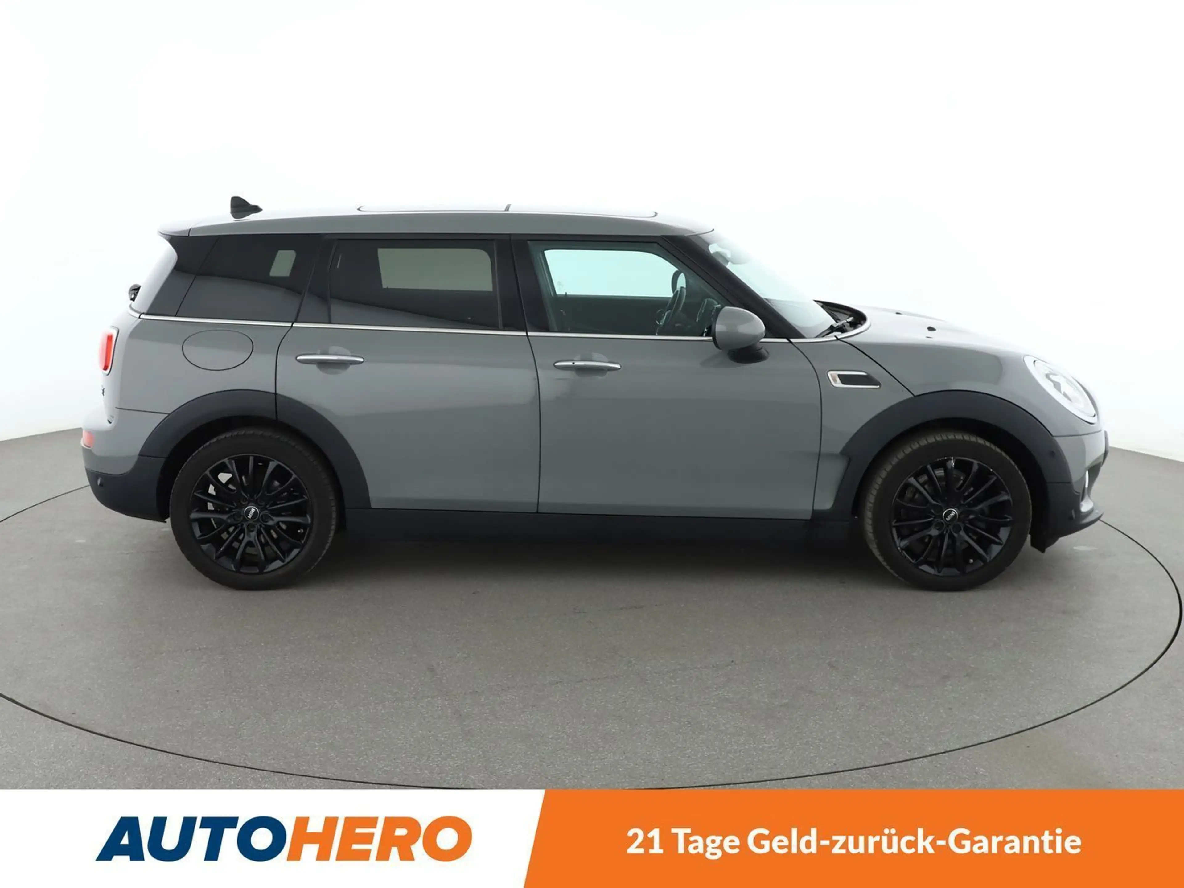 MINI One Clubman One*NAVI*LED*TEMPO*PDC*PANO* — photo 7