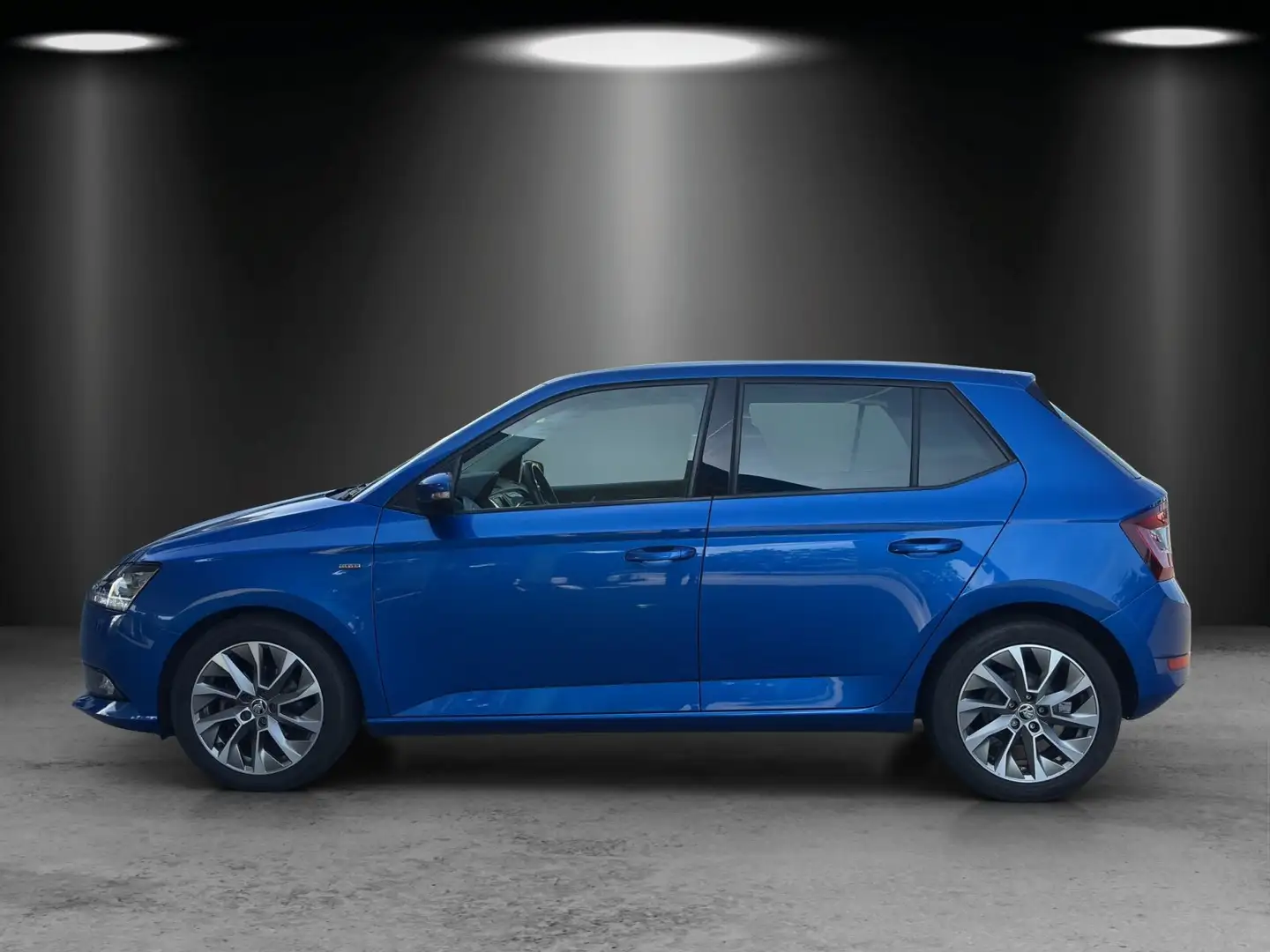 Skoda Fabia CLEVER BEST OF 1,0l TSI 70 kW NAVI+PANO+PD Bleu - 2