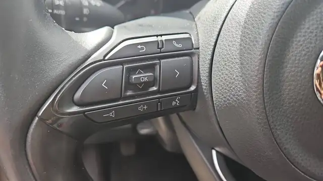 Toyota Yaris view 13