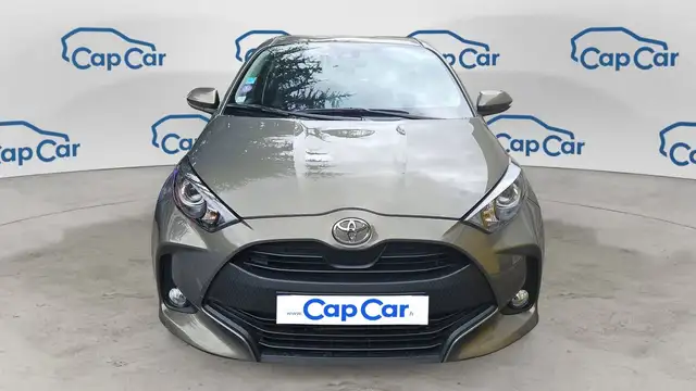 Toyota Yaris view 5