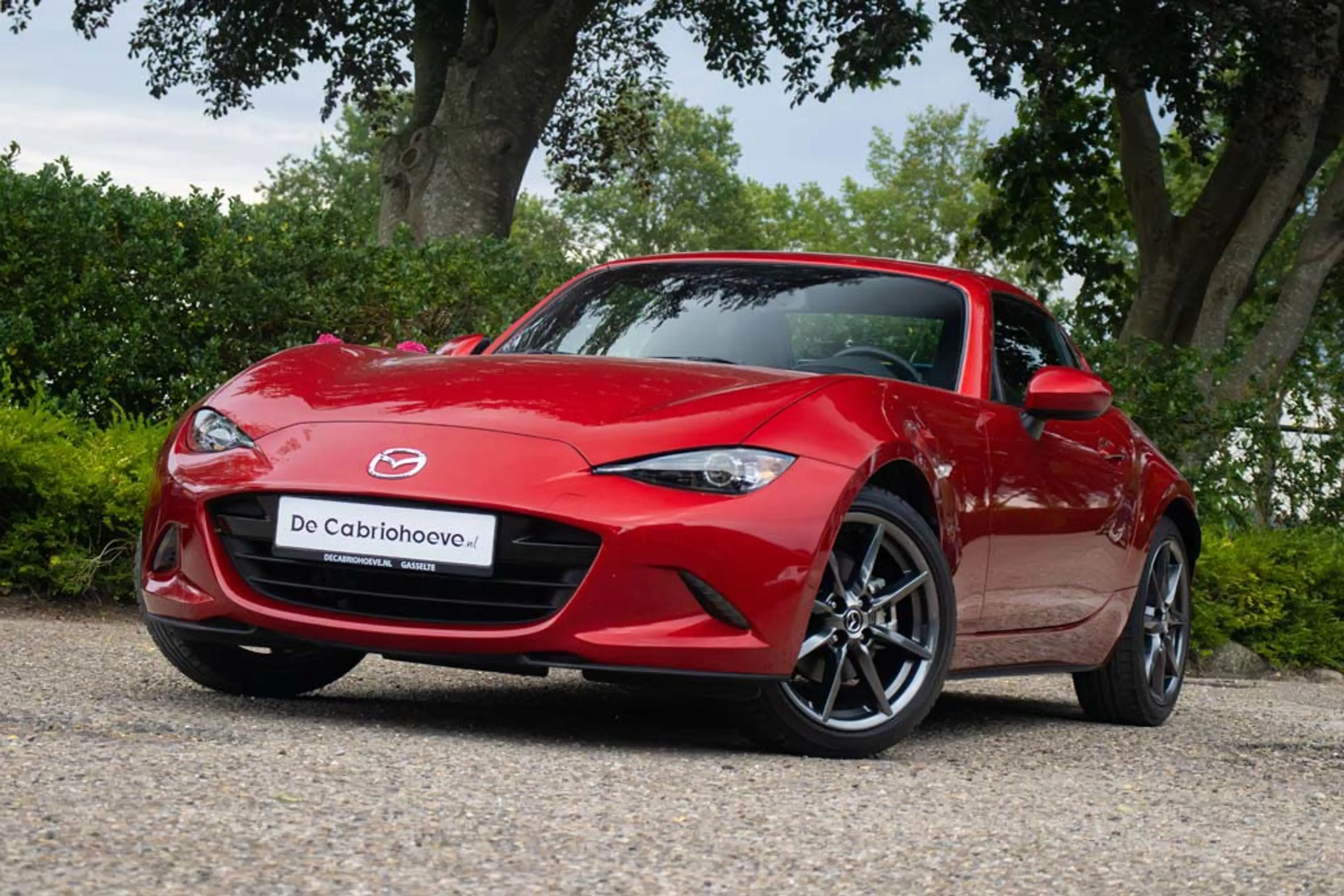 Mazda MX-5 RF NDRF 2.0l SkyActiv-G 160 GT-M Soul Red Metallic — photo 12