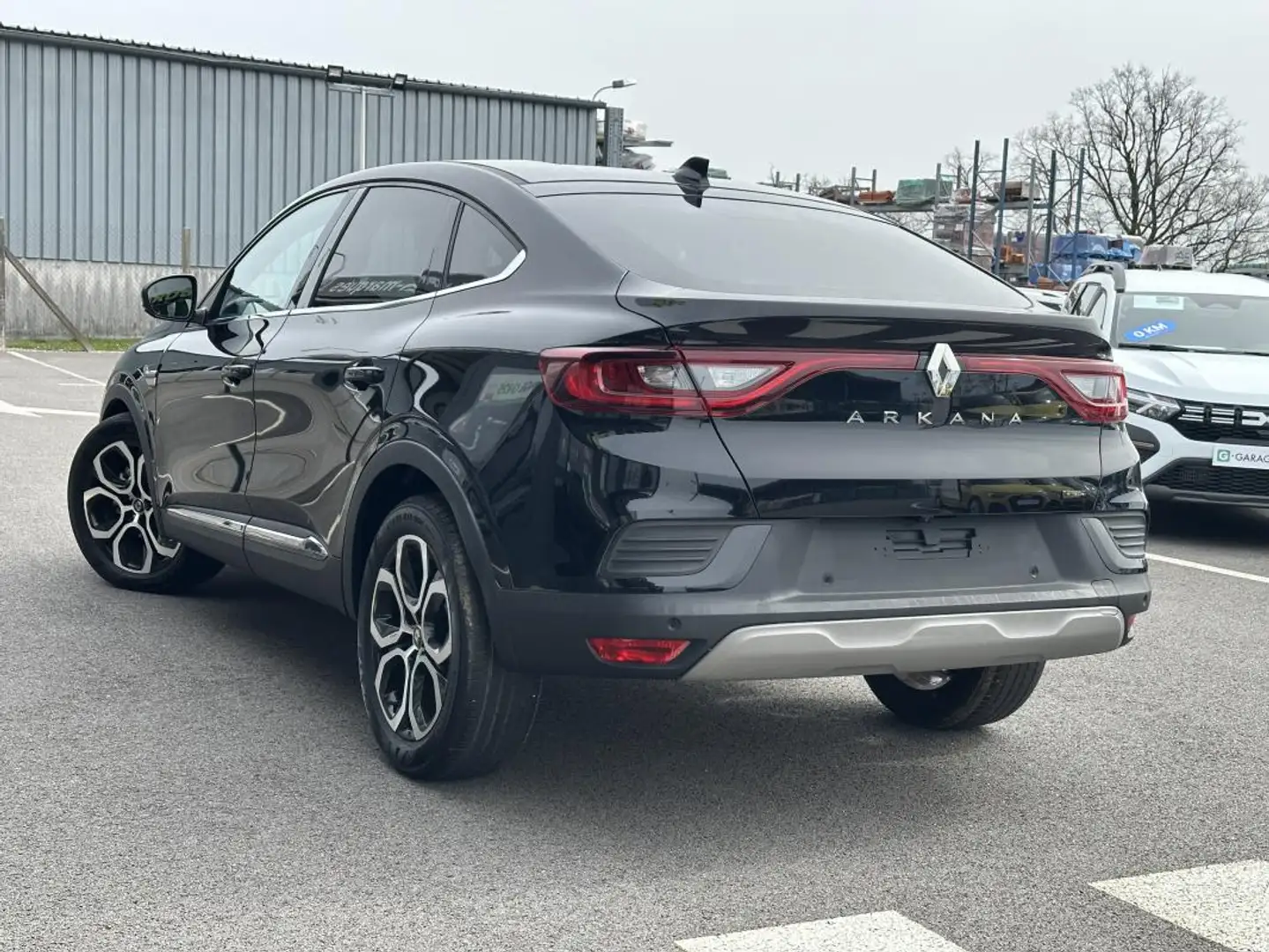 Renault Arkana E-Tech 145 - 22 Techno Noir - 2