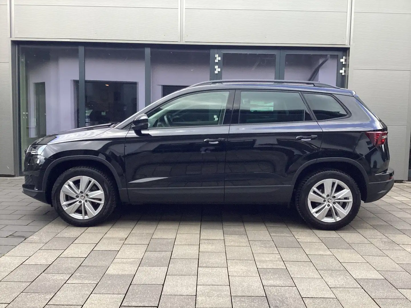 Skoda Karoq 1,5 TSI DSG Selection LED+Navi+ACC+AHK+Kam Negru - 1