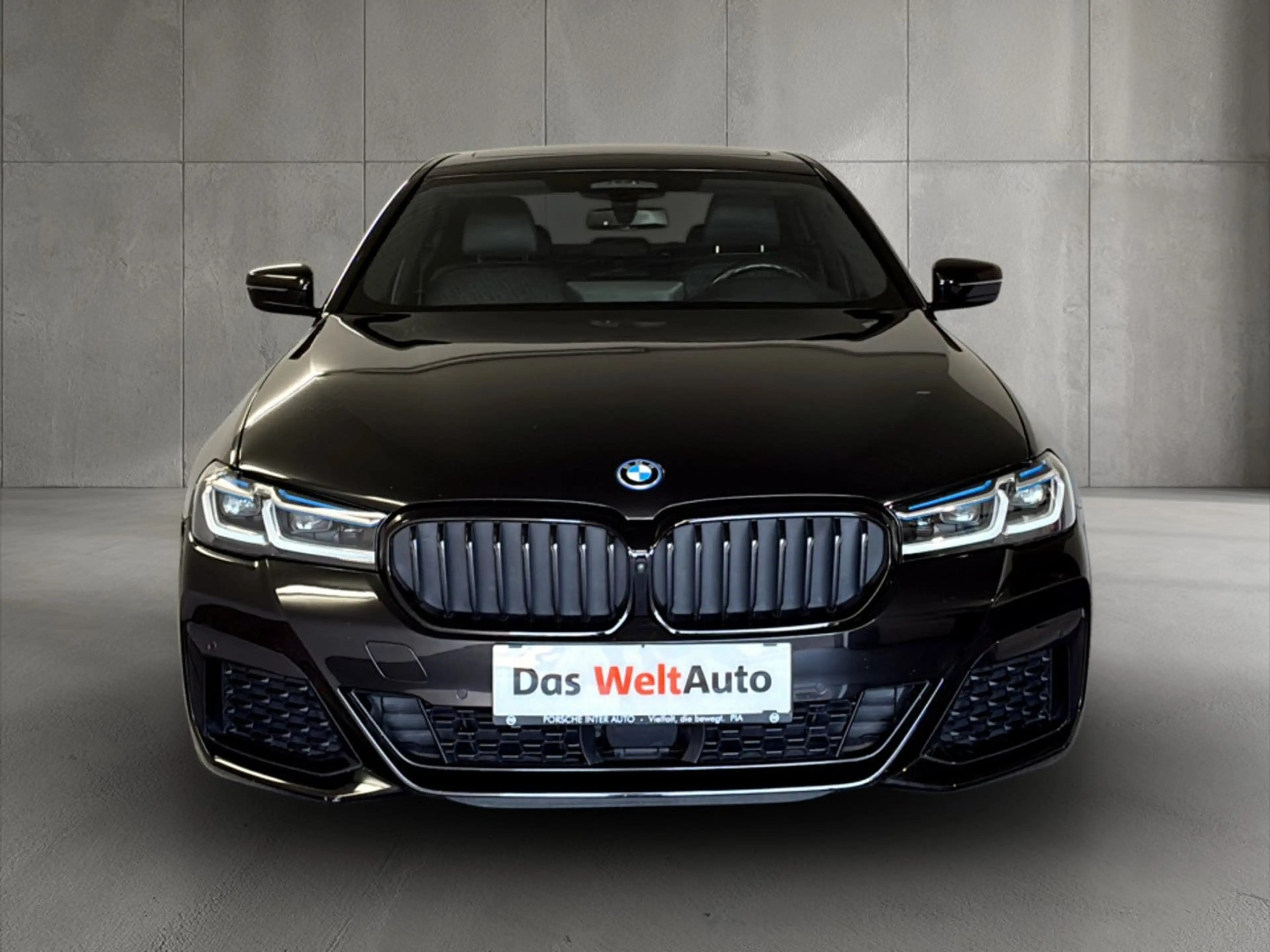 BMW 545 BMW 5 Lim. 545 e xDrive M Sport Edition — photo 2