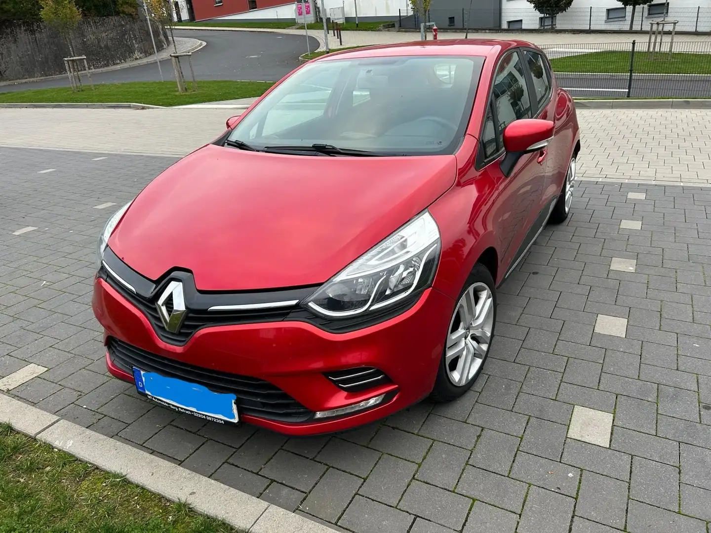 Renault Clio Clio IV TCe 90 Limited 2018 Rot - 1