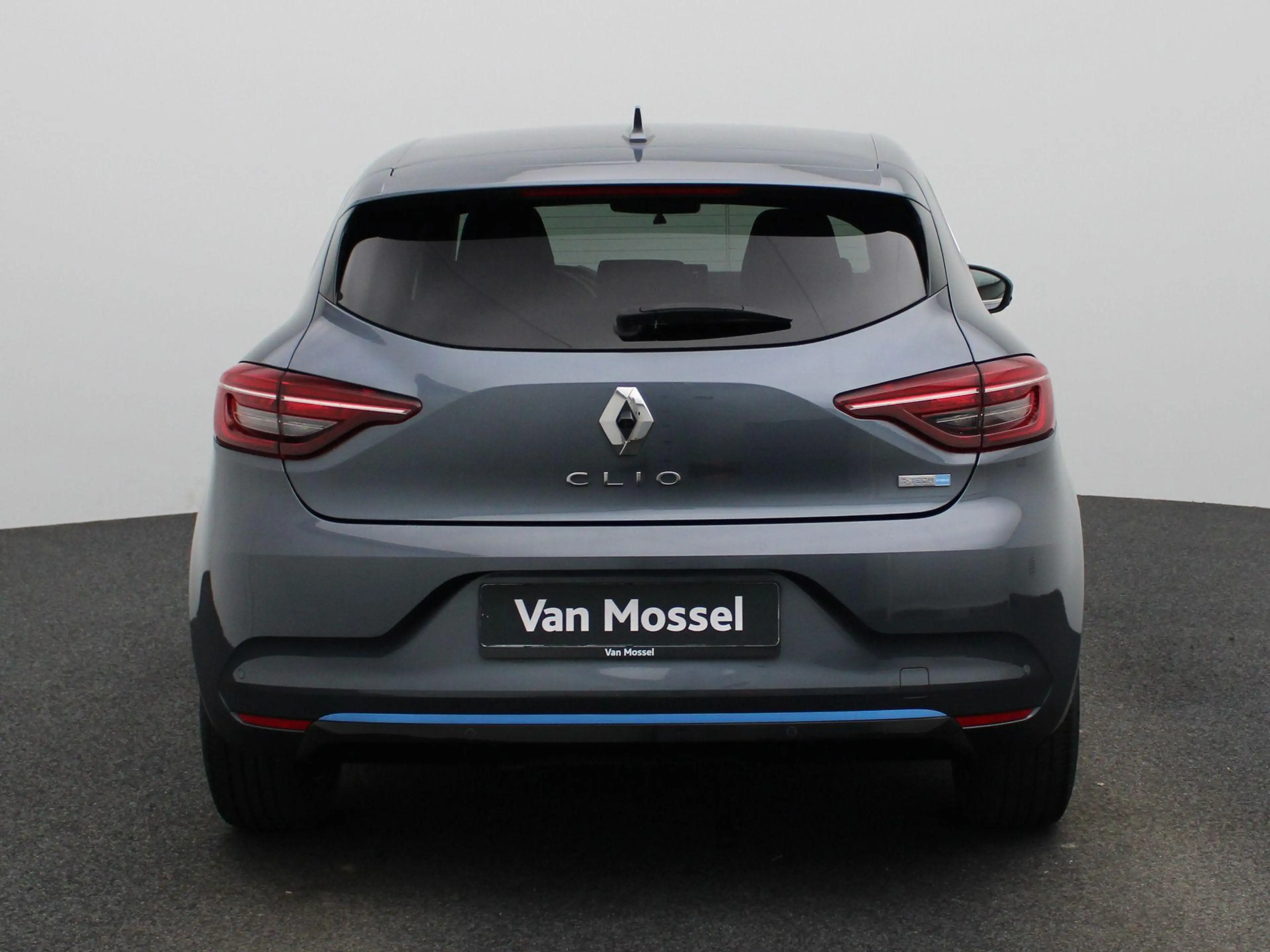 Renault Clio 1.6 E-Tech Hybrid 140 Serie Limitee E-TECH Navigat — photo 5