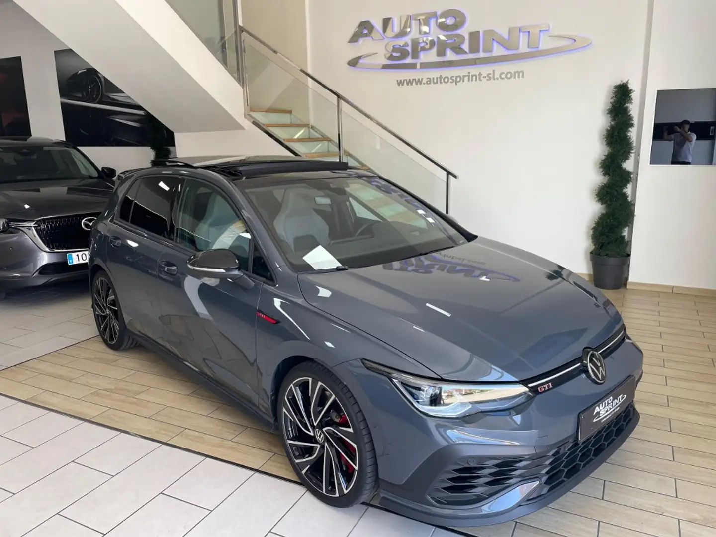 Volkswagen Golf GTI 2.0 TSI Clubsport DSG 221kW - 1