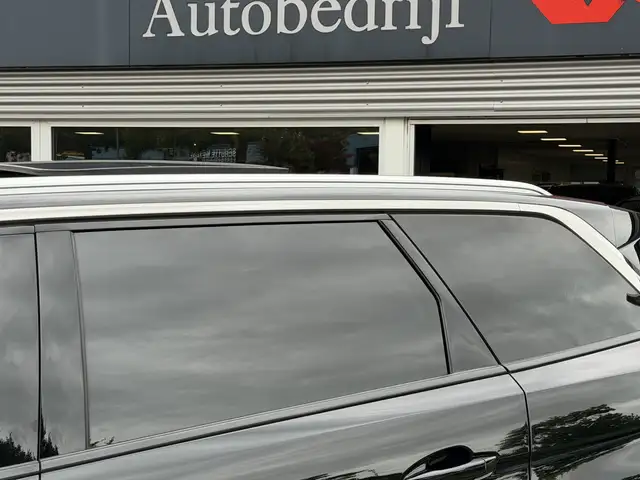 Peugeot 5008 view 12