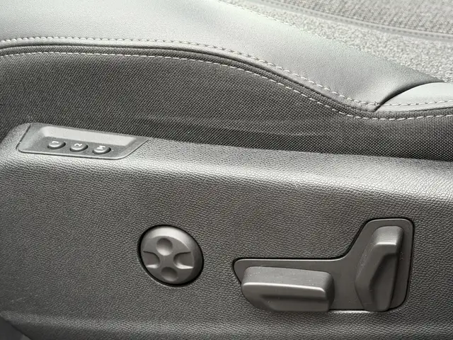 Peugeot 5008 view 13