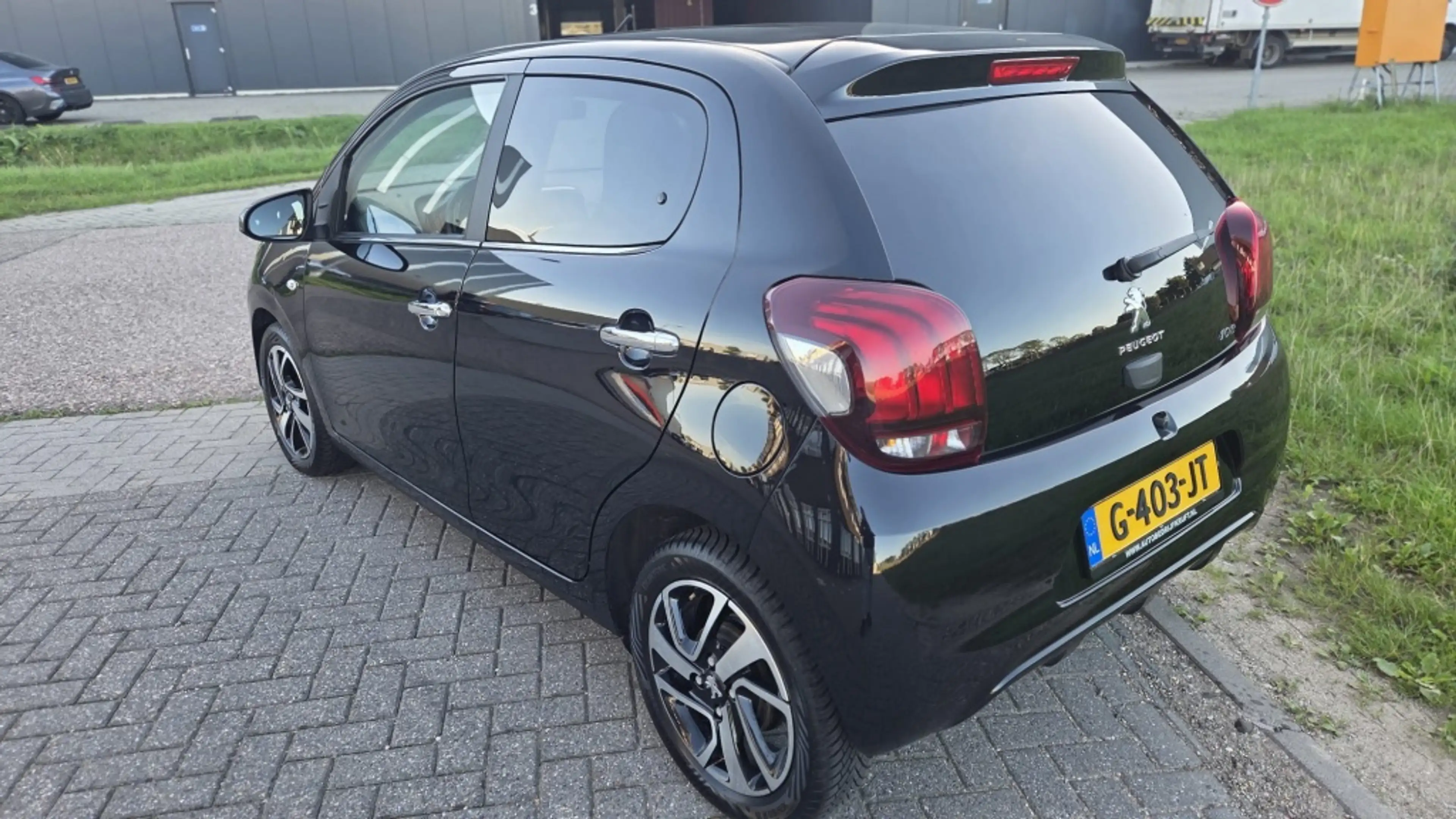 Peugeot 108 1.0 e-VTi Allure 5990,- EX BTW Nieuwstaat — photo 6
