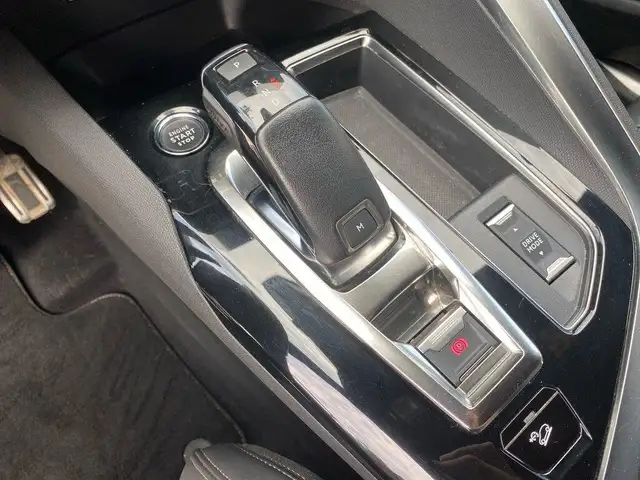 Peugeot 3008 view 12