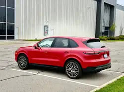 Porsche Cayenne снимка Porsche Cayenne
