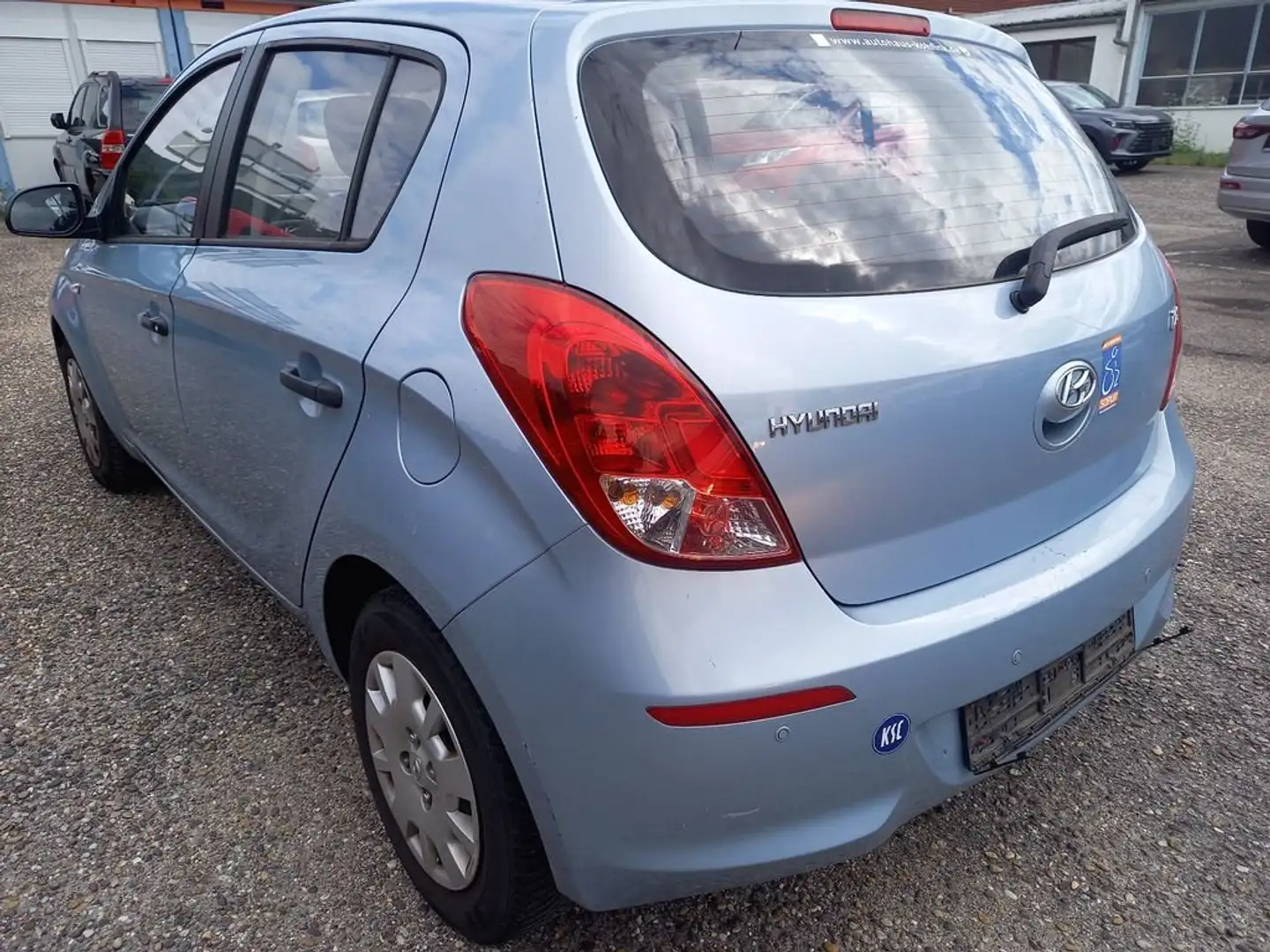 Hyundai i20 i20 1.2 Trend Gris - 2