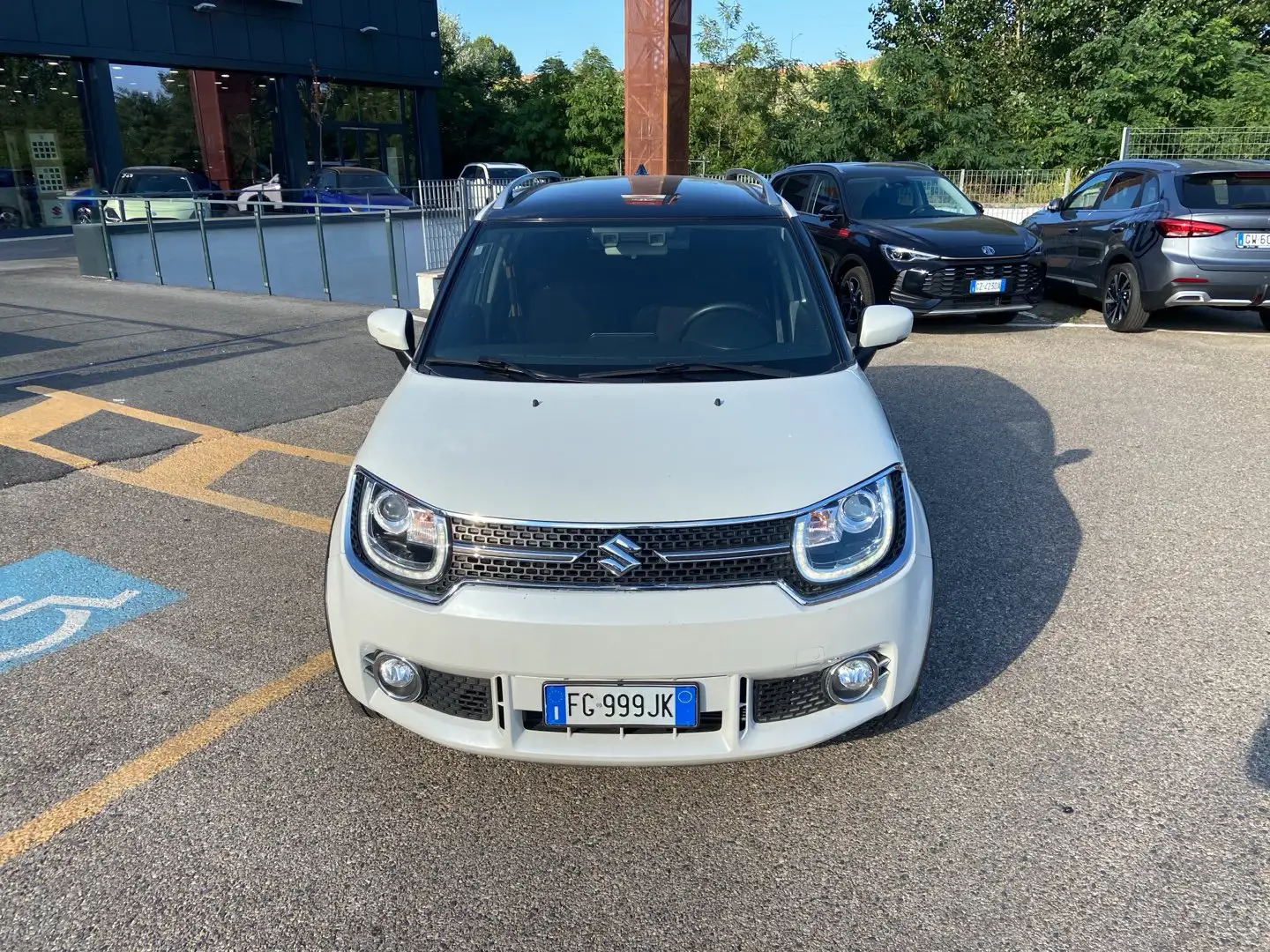 Suzuki Ignis Ignis 1.2 Dualjet 4WD All Grip Top Bianco - 2