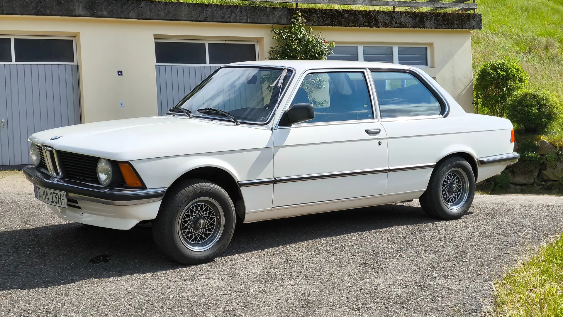 BMW 315 E21 Blanco - 1