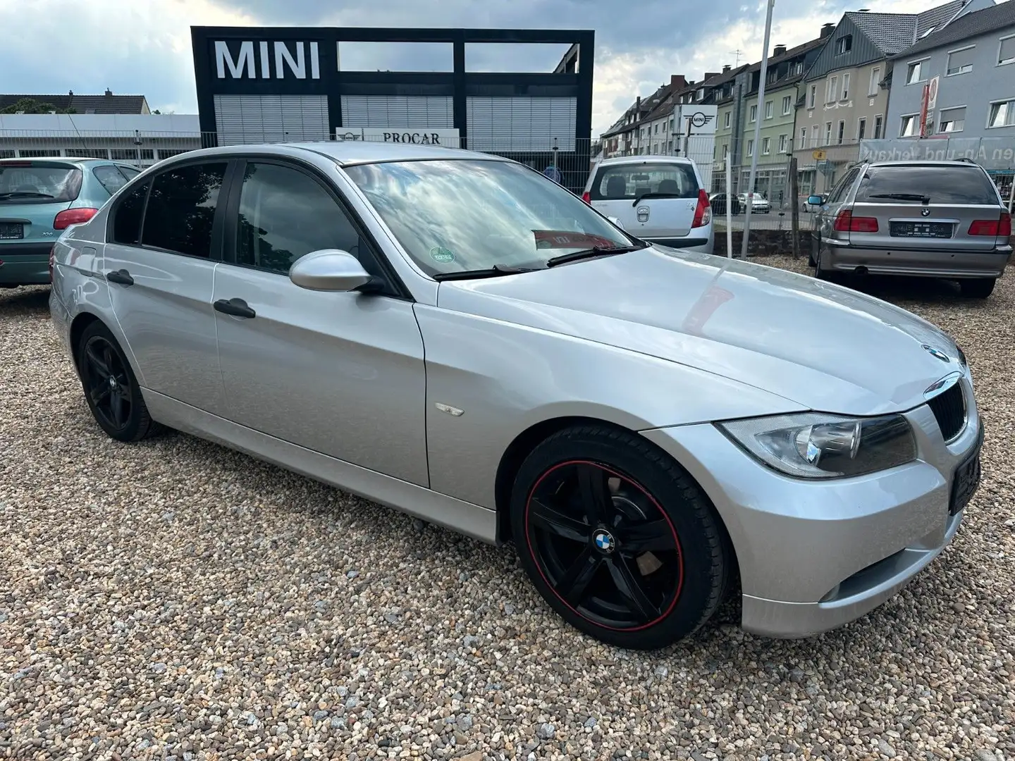 BMW 320 i Navi /Klima/ PDC Szary - 2