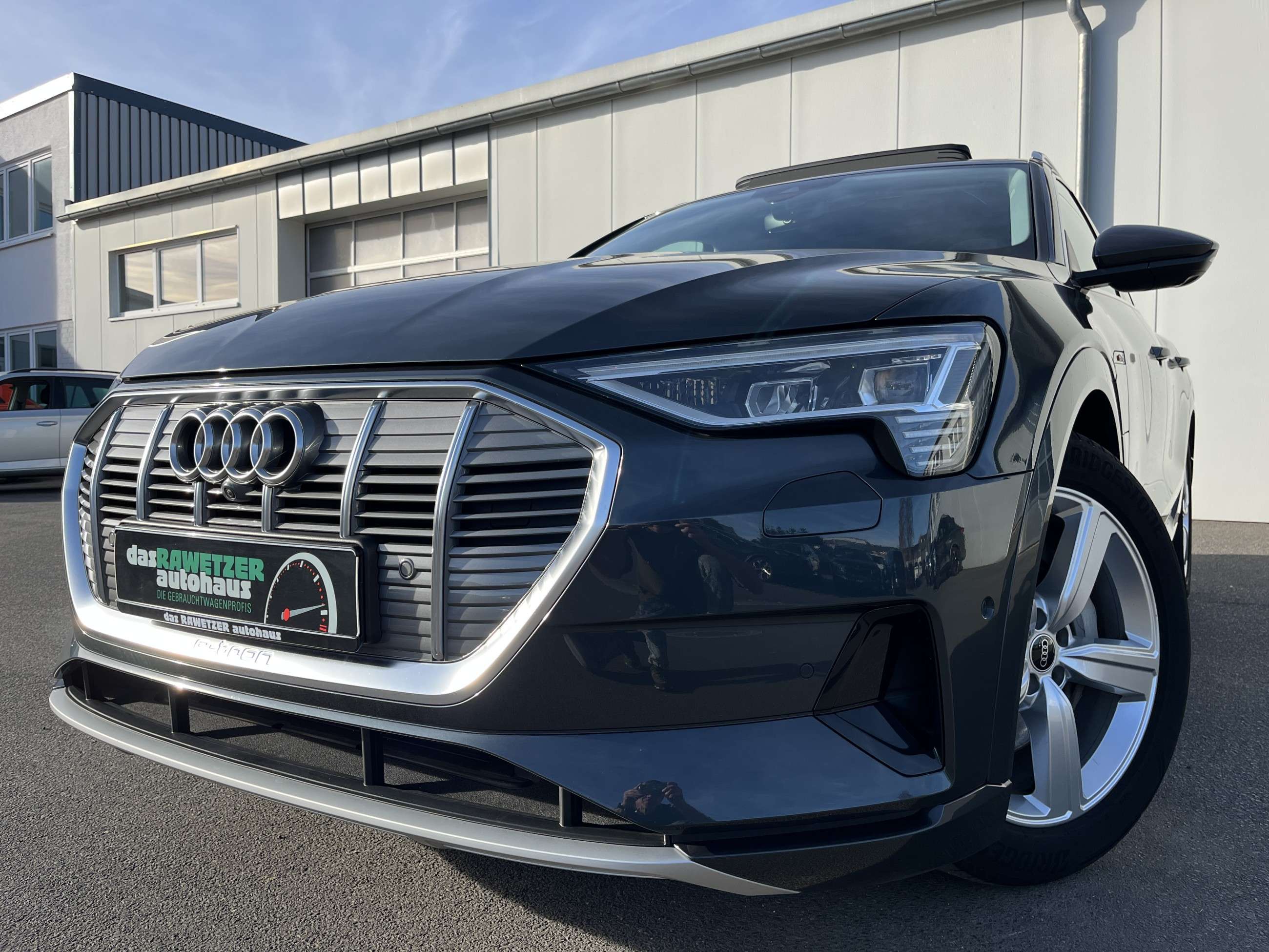 Second hand Audi E-Tron 