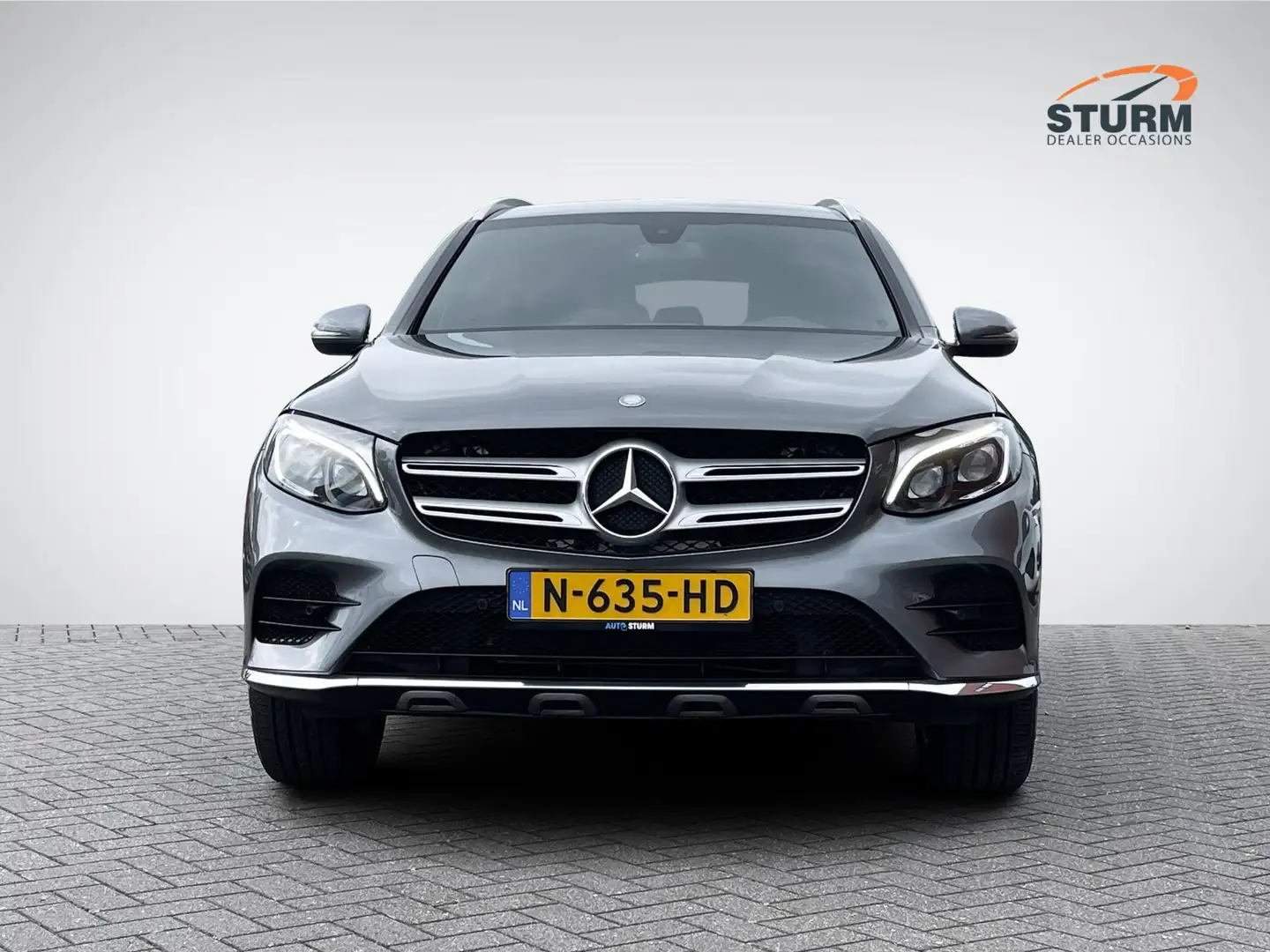 Mercedes-Benz GLC 350 350e 4MATIC Premium Plus AMG Line | Navigatie | LE Šedá - 2