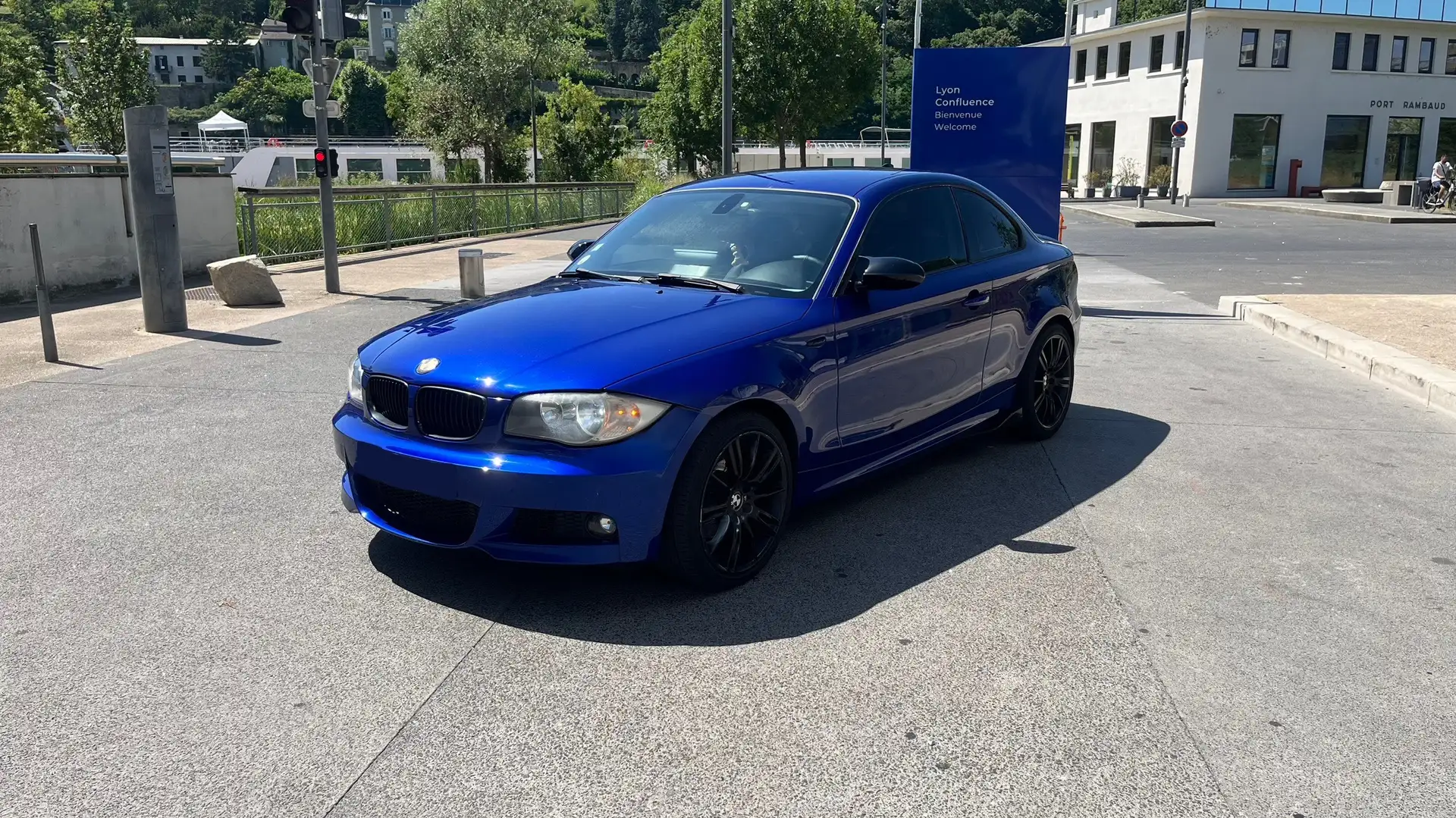 BMW 120 120d 177 ch Sport Design - 1