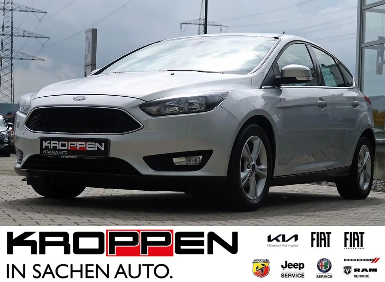 Ford Focus Cool & Connect Android Carplay M+S-Allwetter Plateado - 1