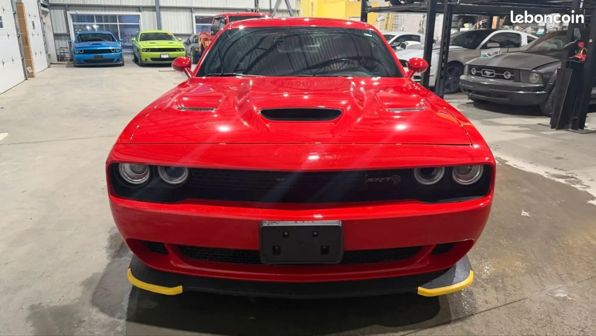 Dodge Challenger hellcat Rouge - 1