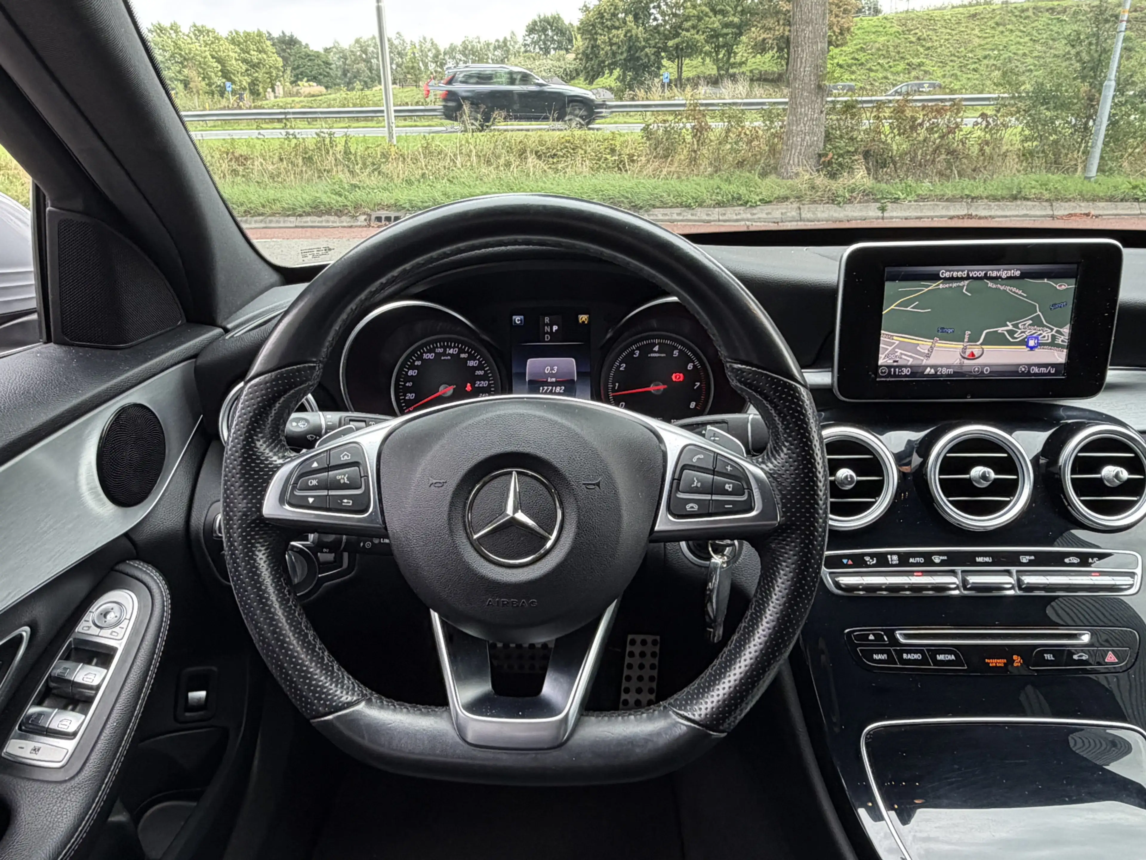 Mercedes-Benz C 180 Estate AMG Trekhaak, Led-koplampen, Parkeerpakket — photo 17
