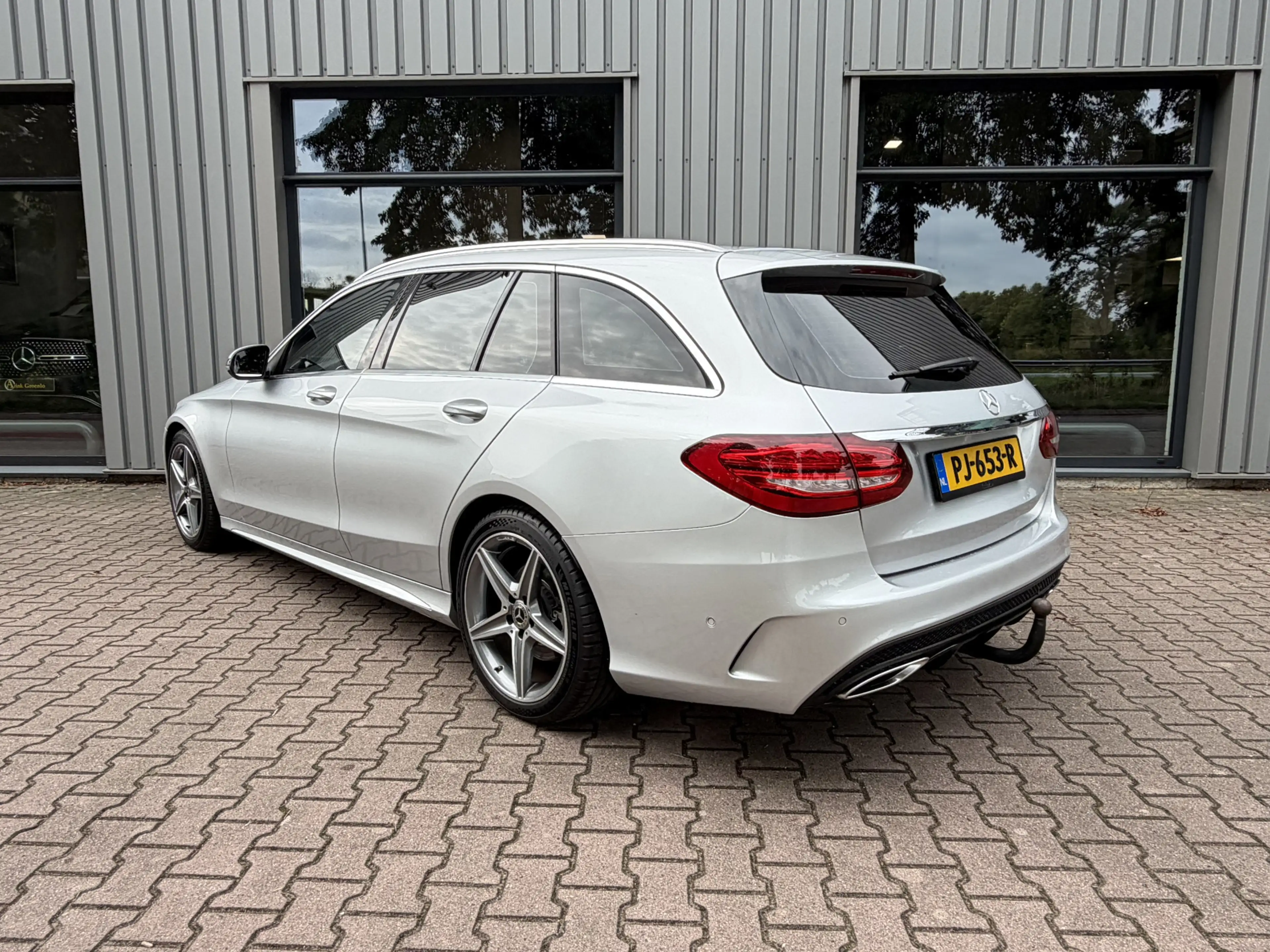 Mercedes-Benz C 180 Estate AMG Trekhaak, Led-koplampen, Parkeerpakket — photo 3