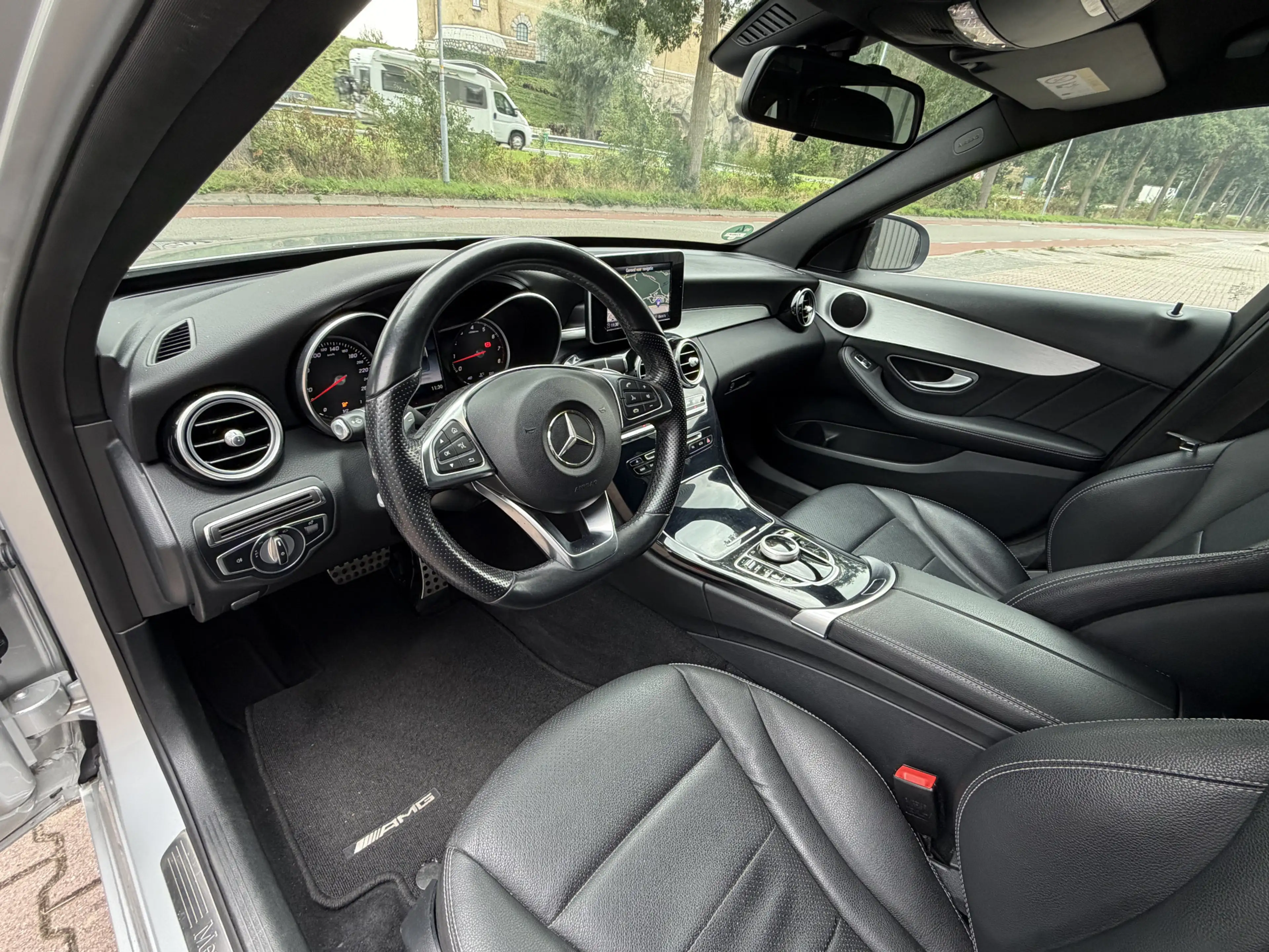 Mercedes-Benz C 180 Estate AMG Trekhaak, Led-koplampen, Parkeerpakket — photo 11