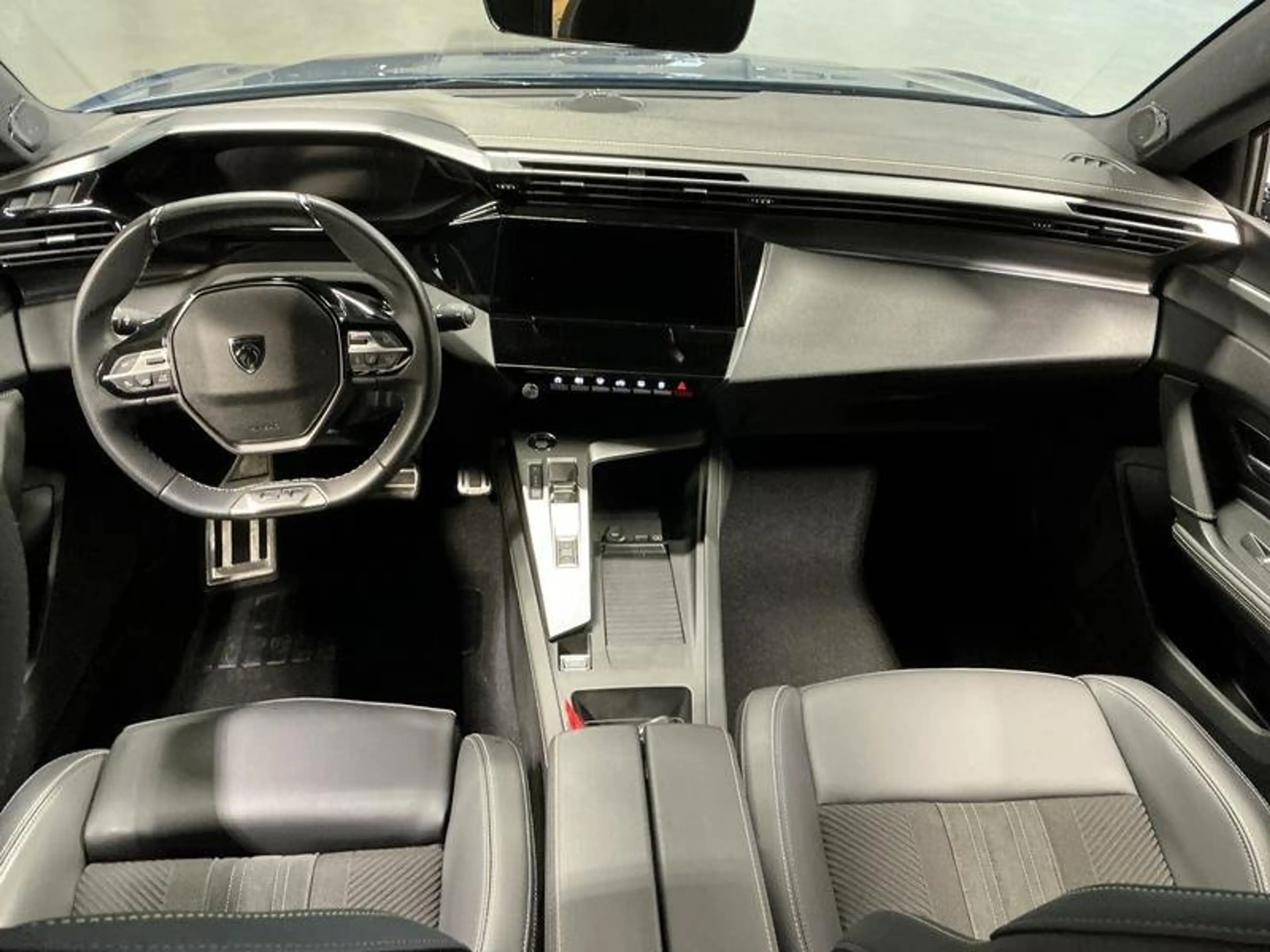 Peugeot 408 GT 1.2 Puretech EAT8 ACC/SHZ/Memory/Massage — photo 7